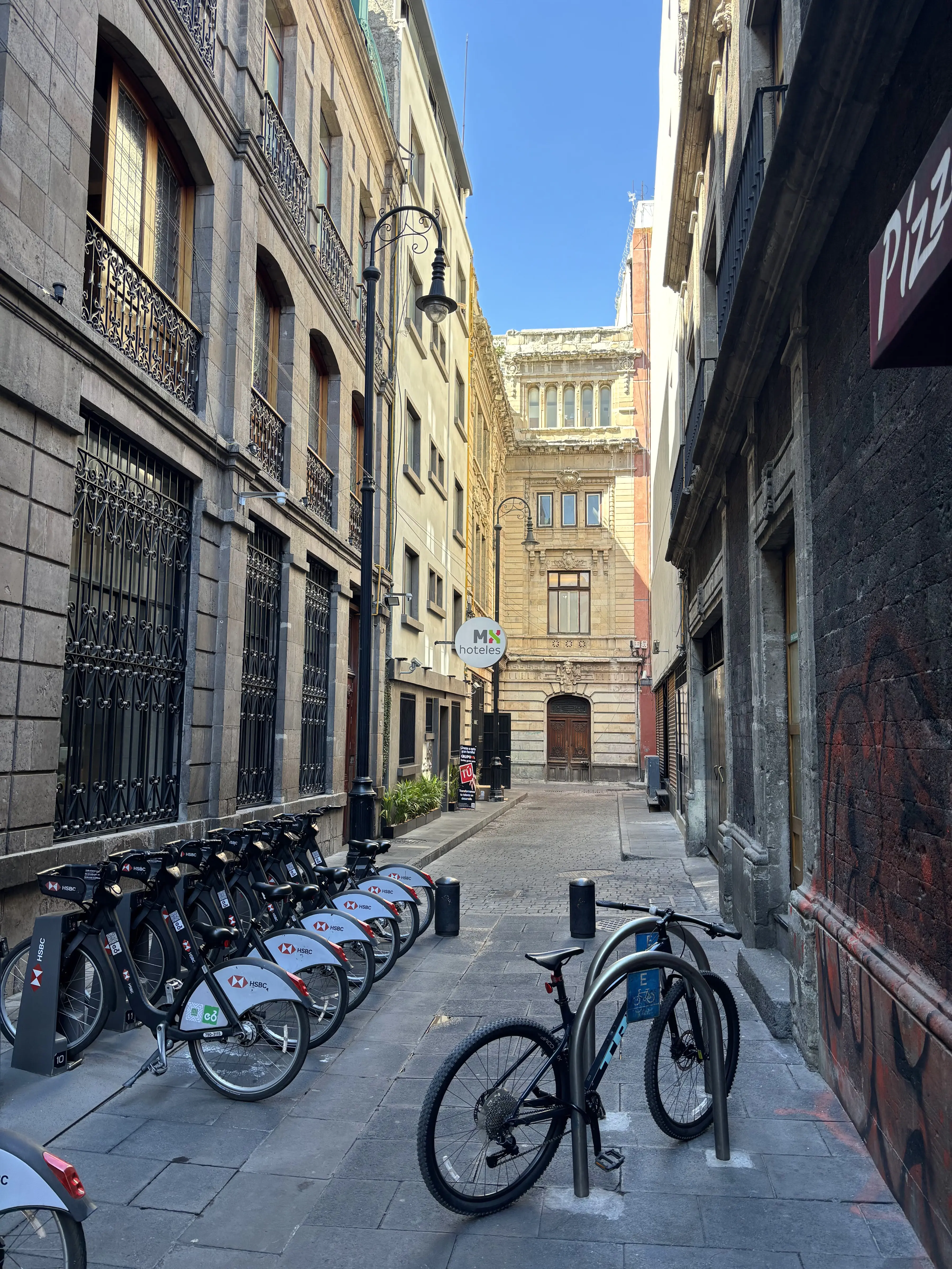 El Cardenal image 10