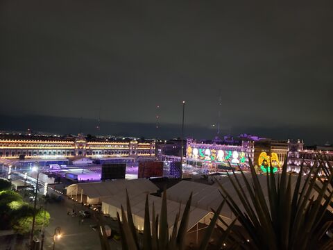 Balcón del Zócalo image 7