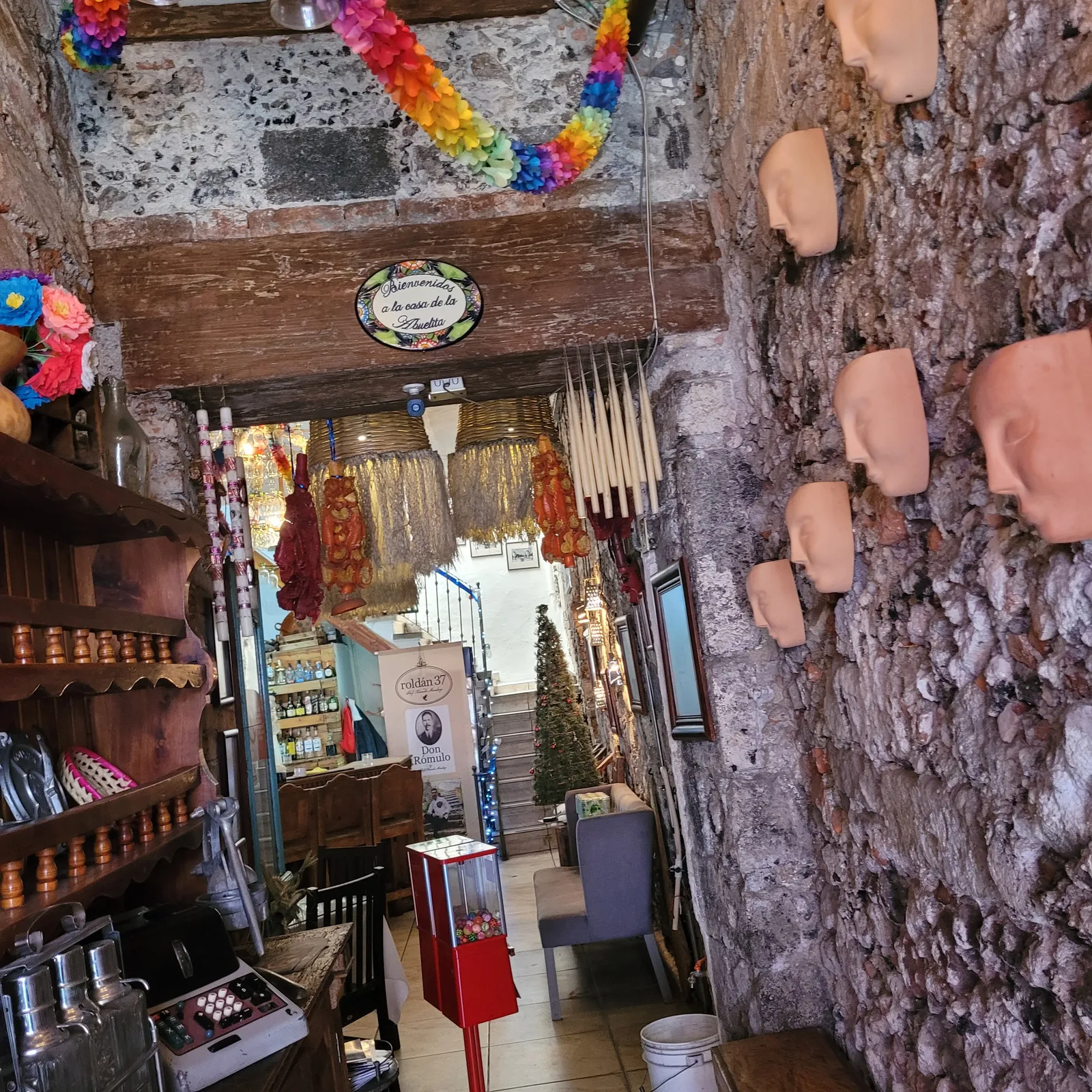 Roldán 37 image 9