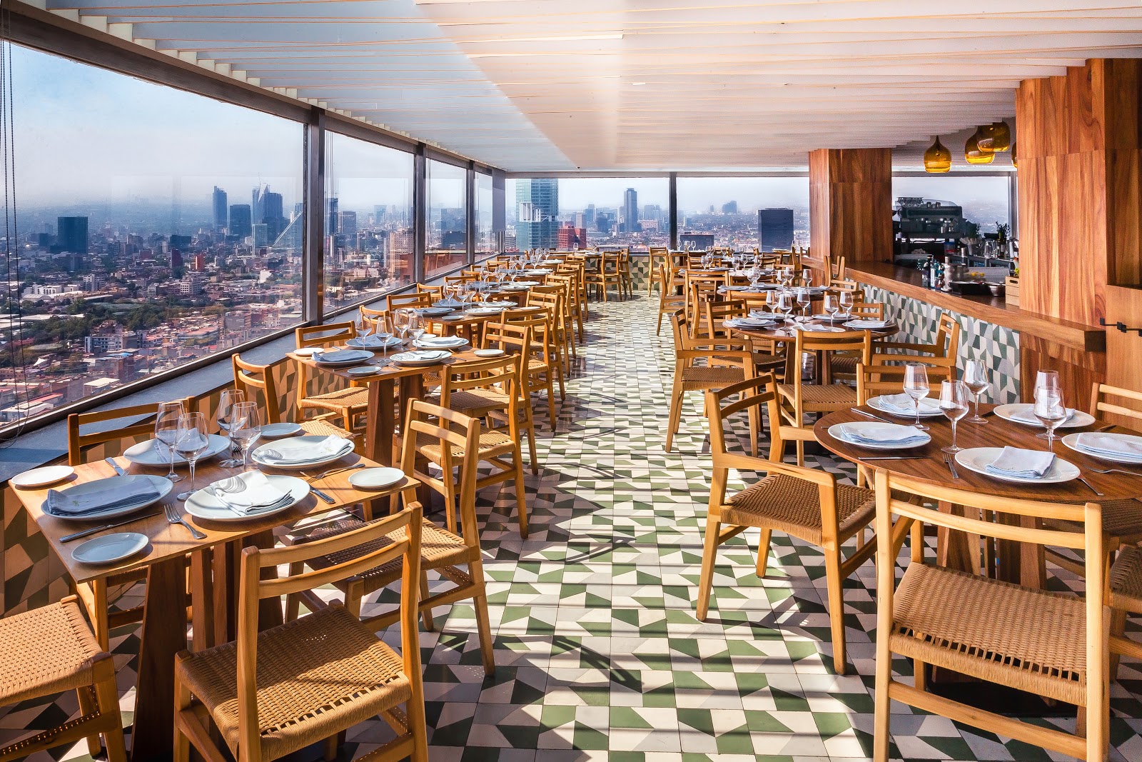 Miralto Restaurante image 1