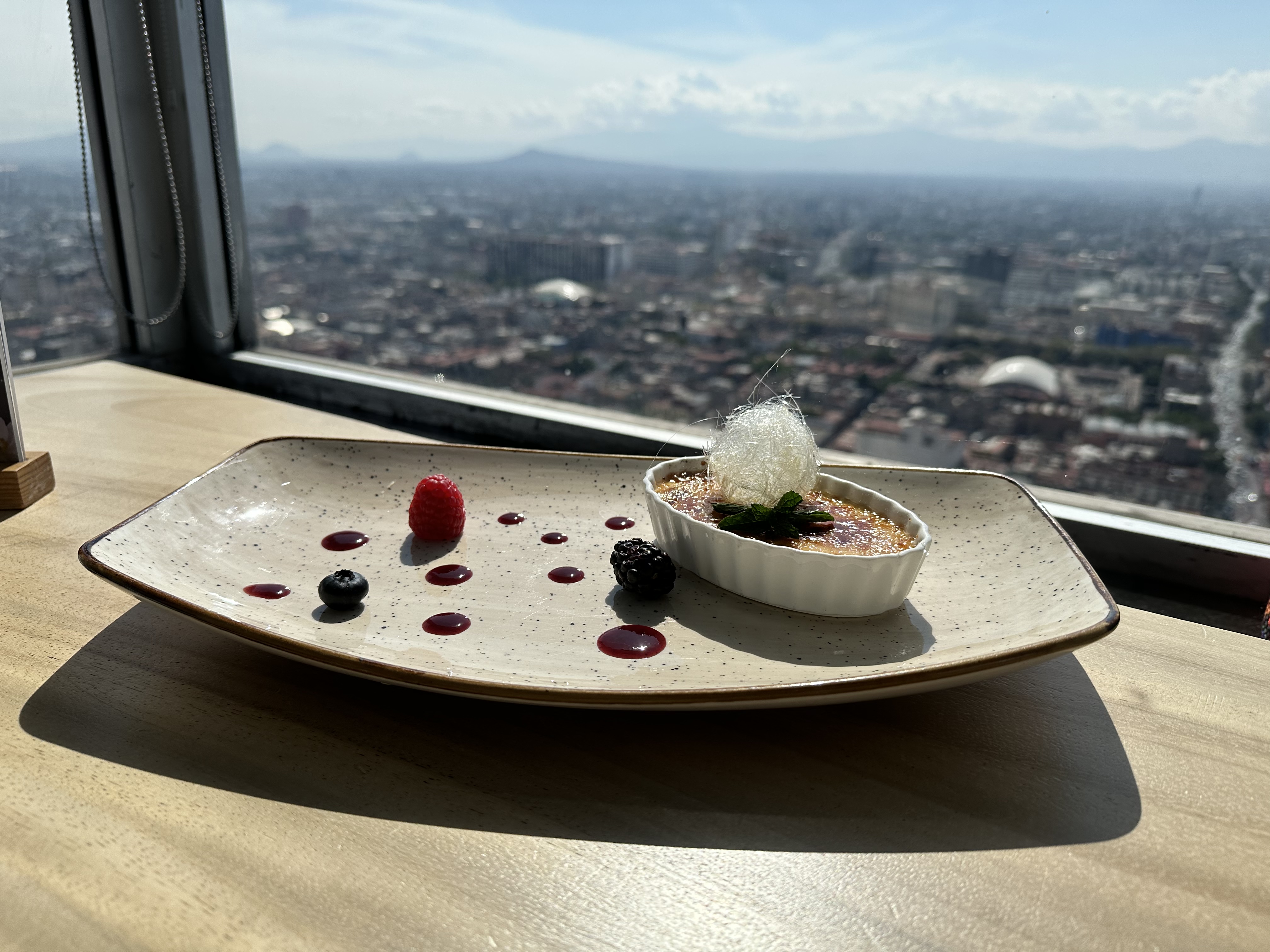 Miralto Restaurante image 7