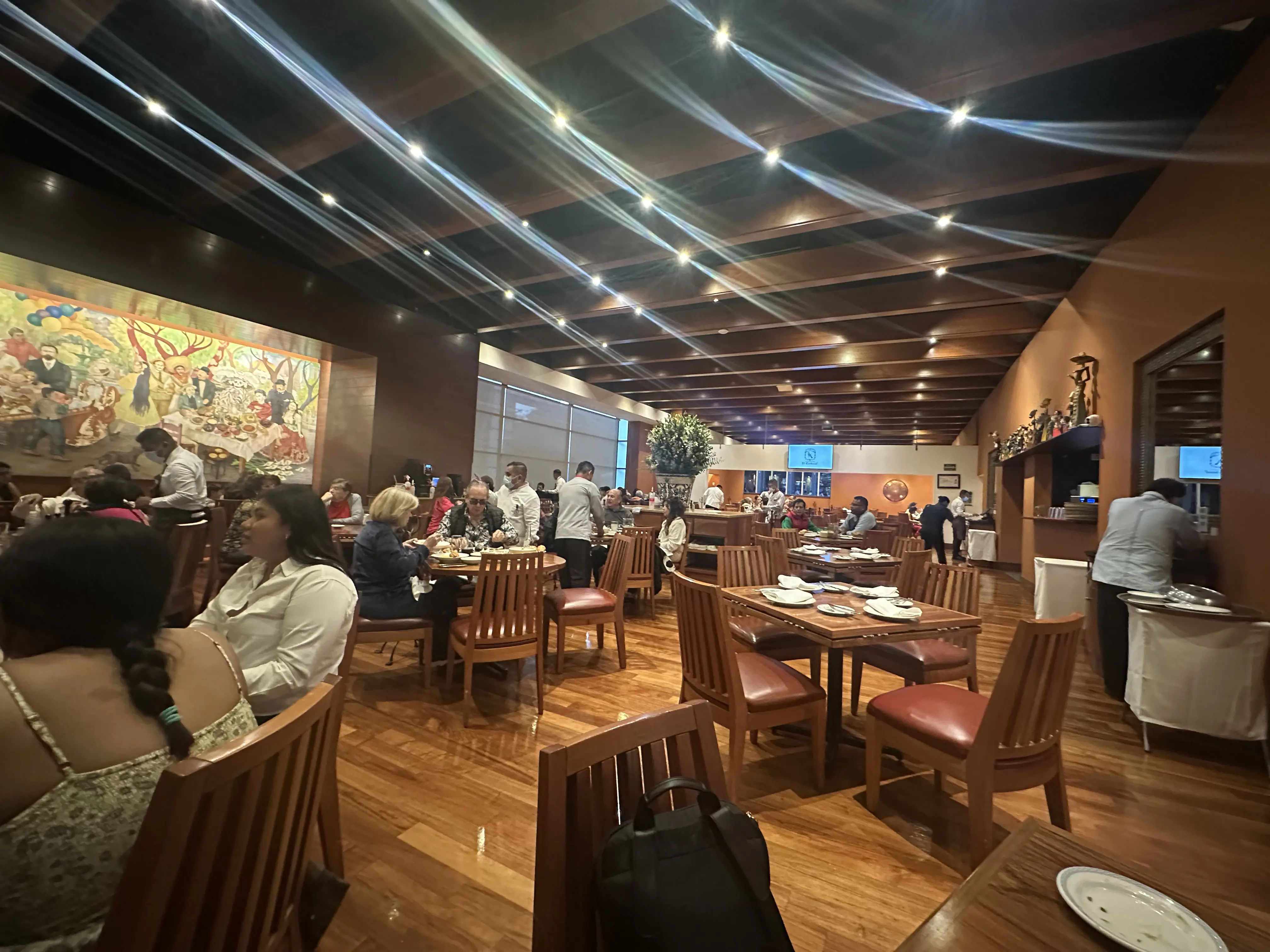 El Cardenal Alameda image 2