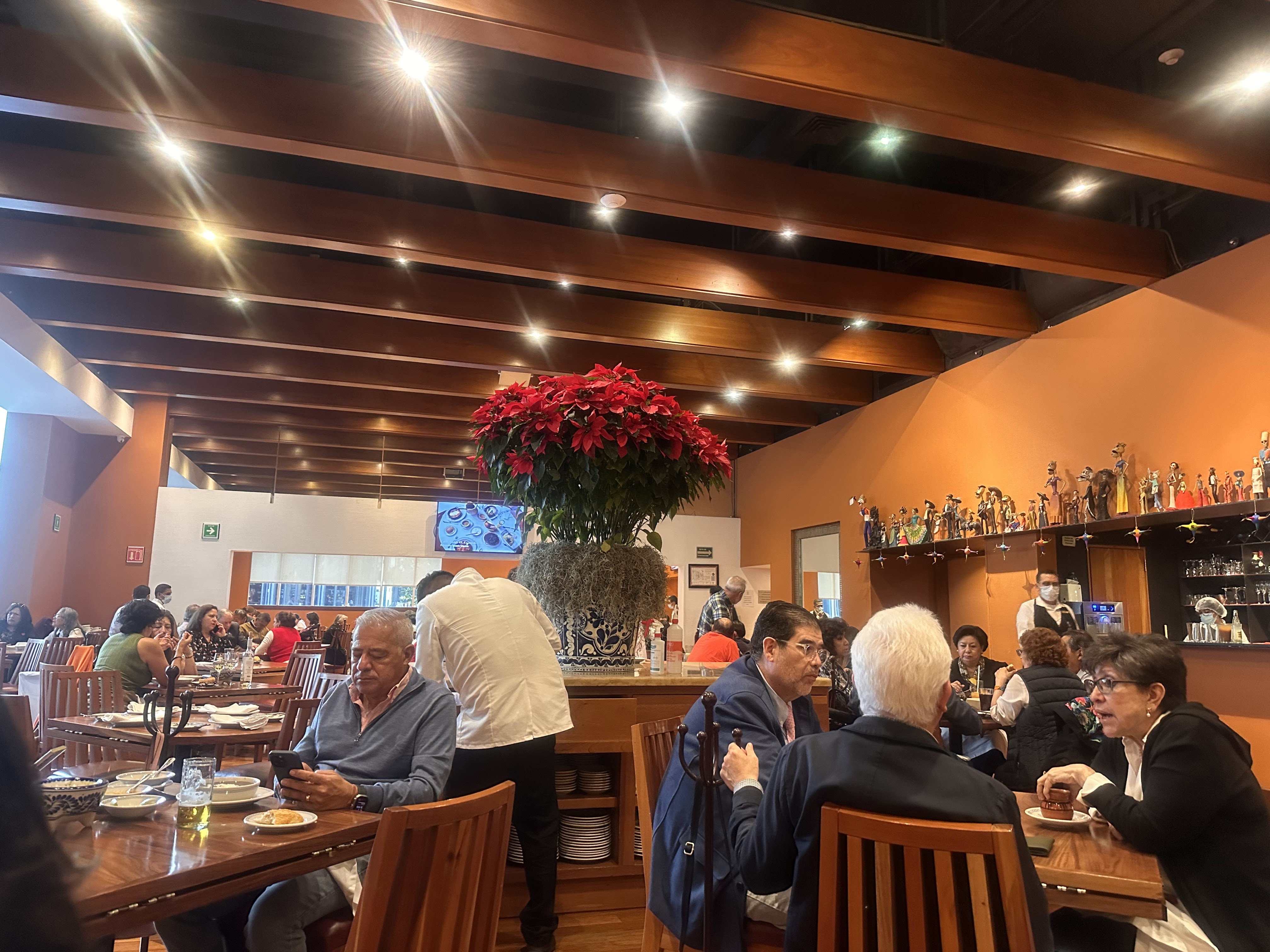 El Cardenal Alameda image 9