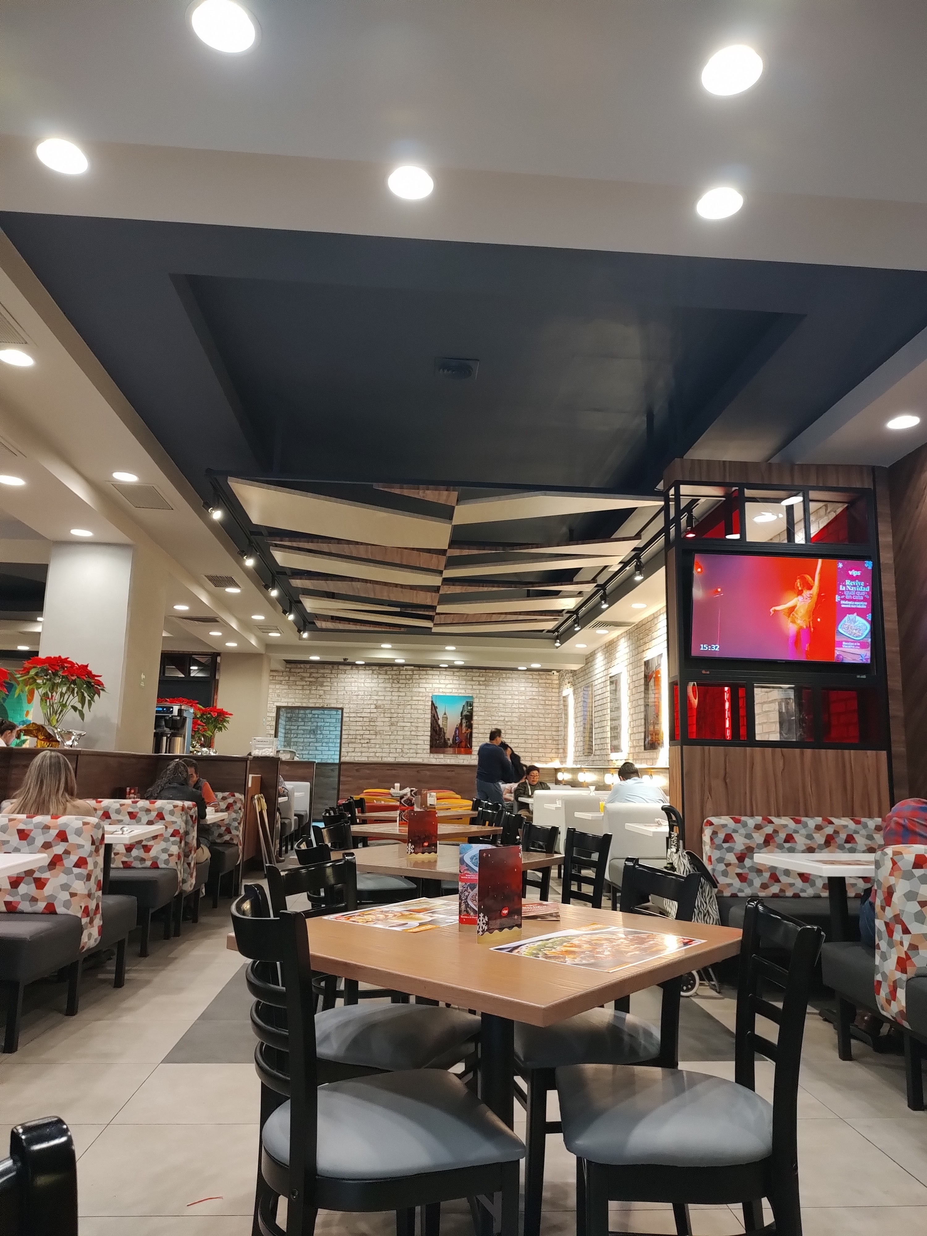 Vips 16 De Septiembre image 9