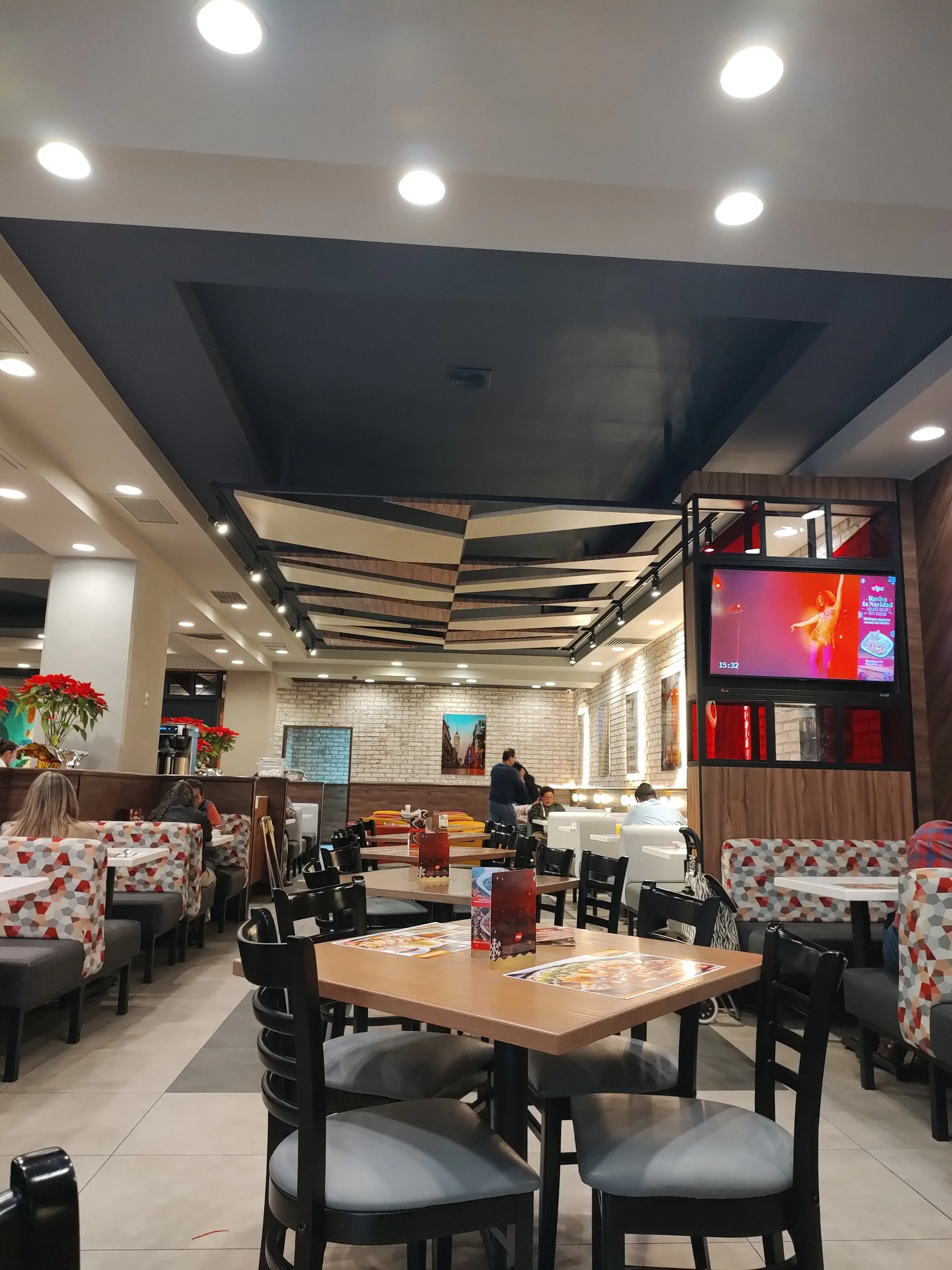 Vips 16 De Septiembre image 9