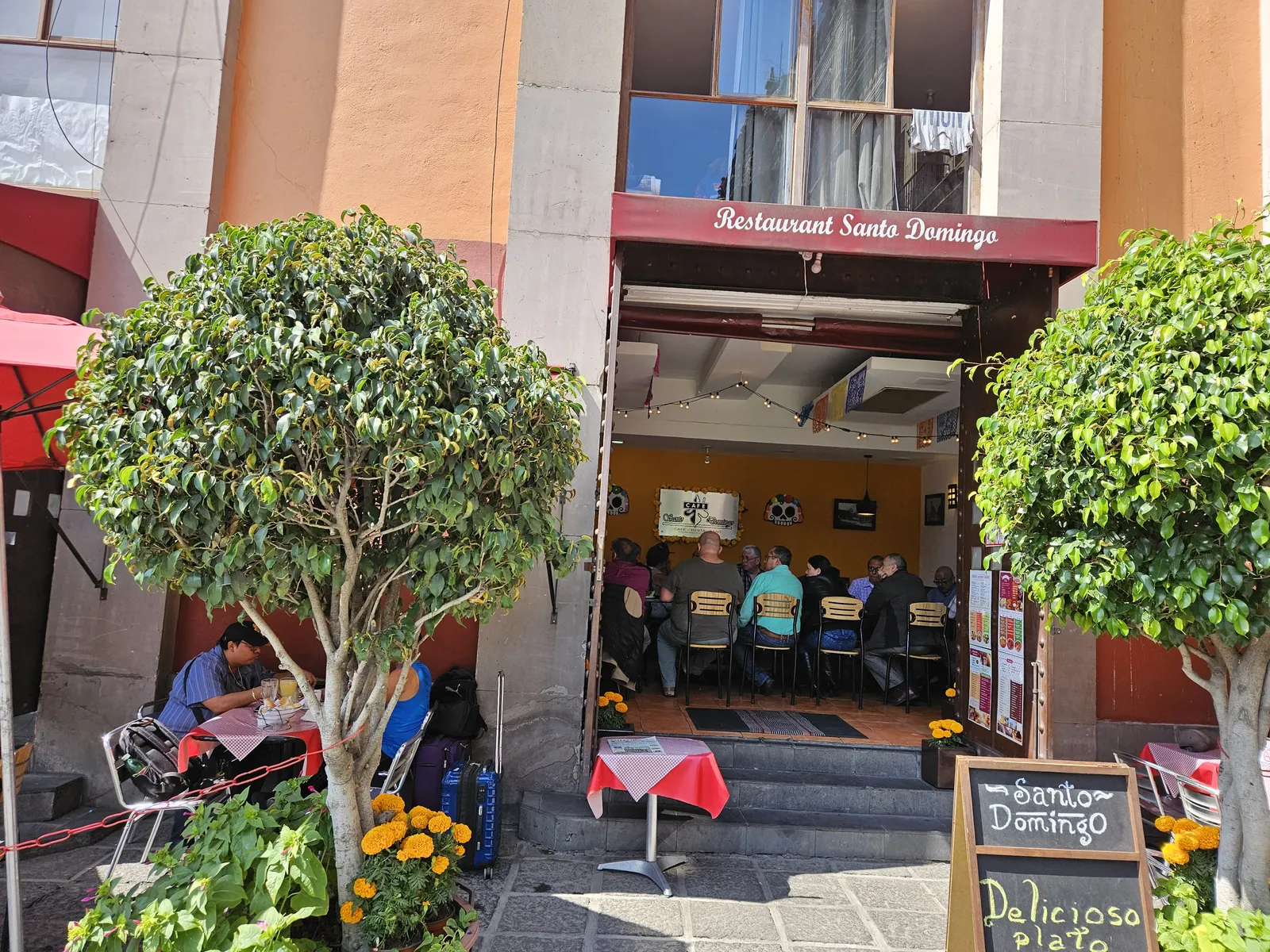 Santo Domingo Restaurant image 5