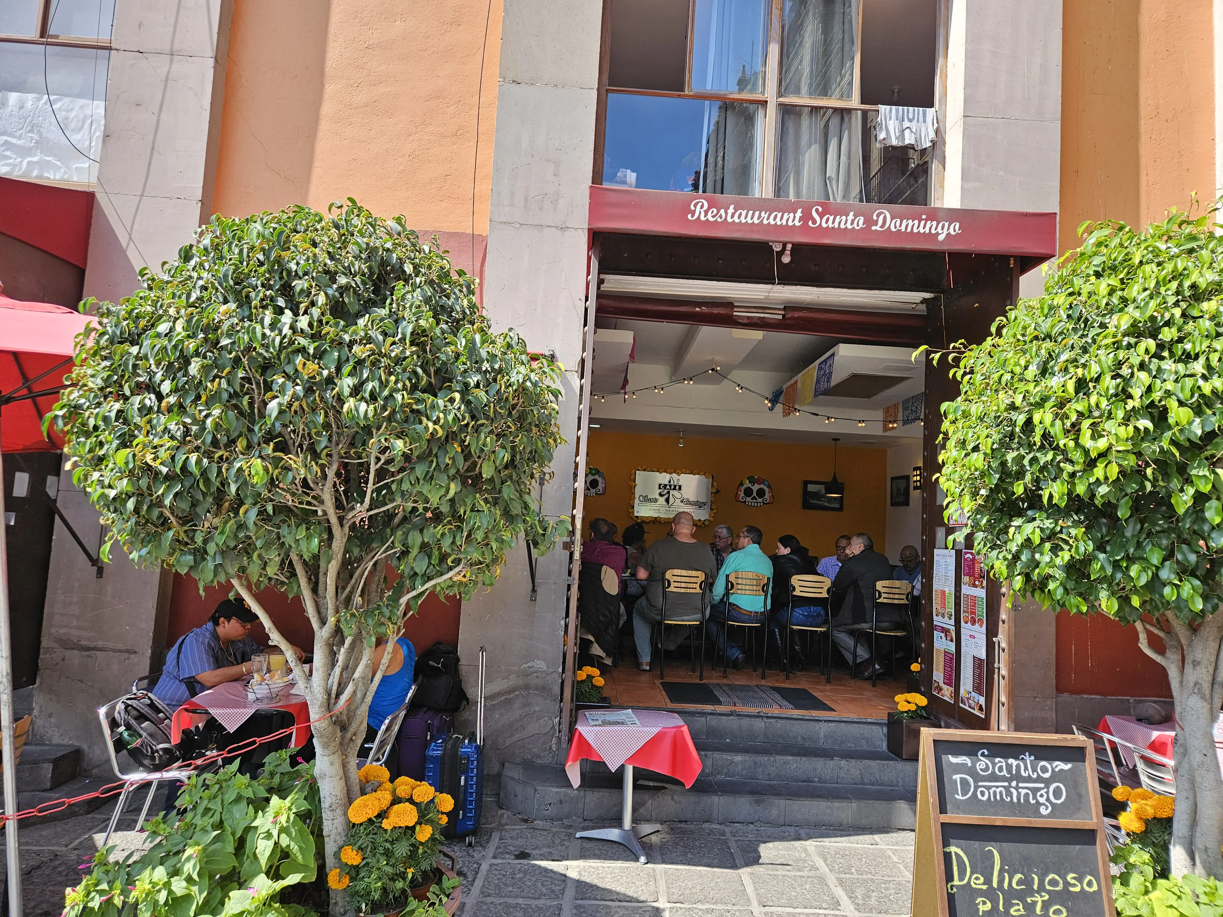 Santo Domingo Restaurant image 5