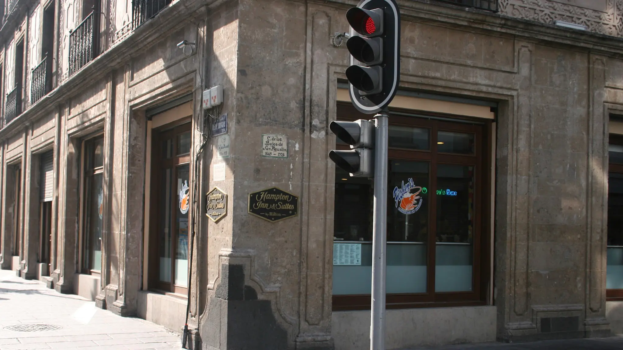 Fisher's Centro image 1