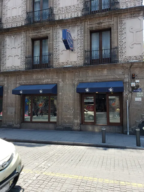 Fisher's Centro image 4