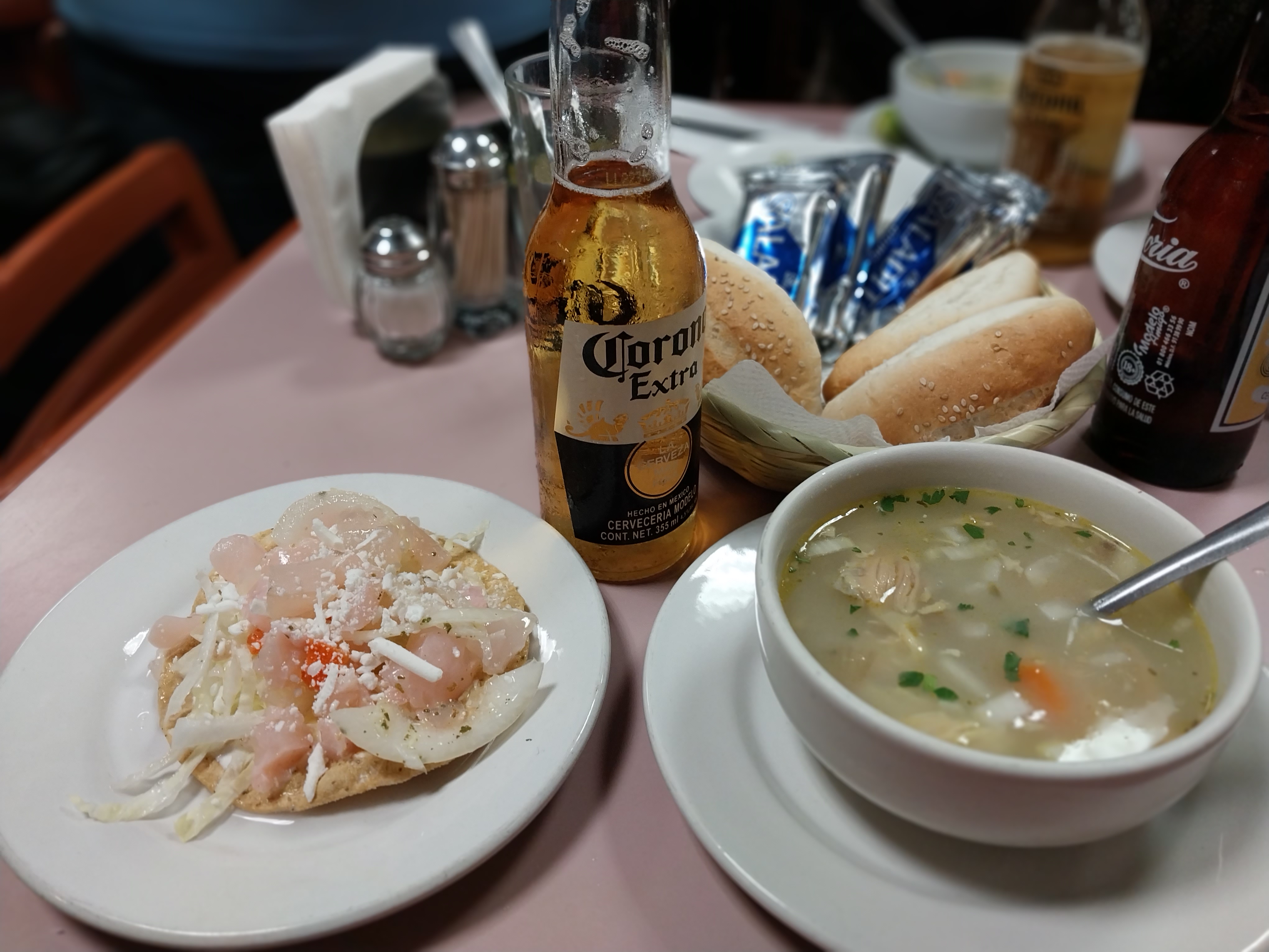 Salon Familiar La Mascota Cantina image 1