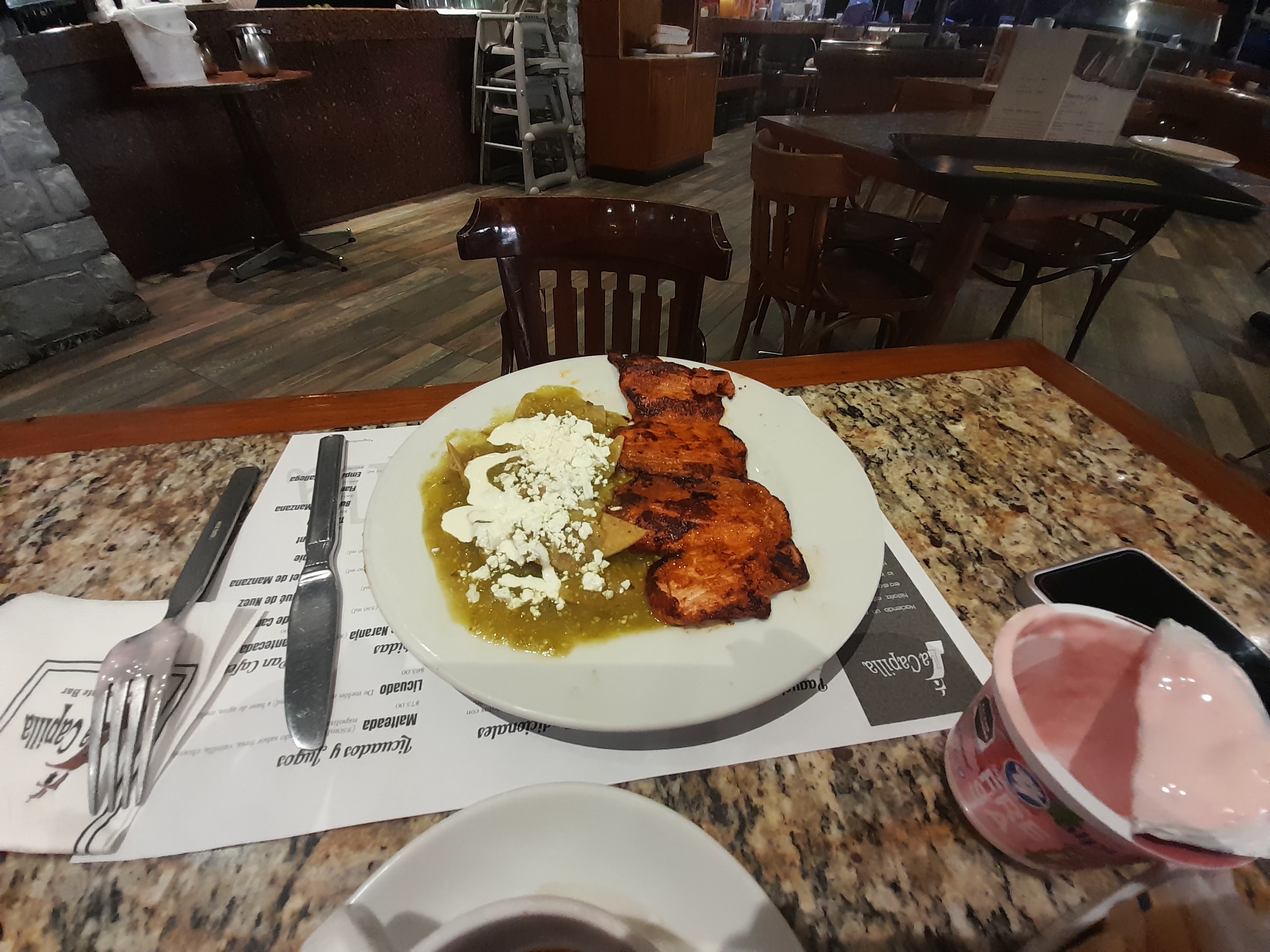 La Capilla Restaurante & Bar image 4