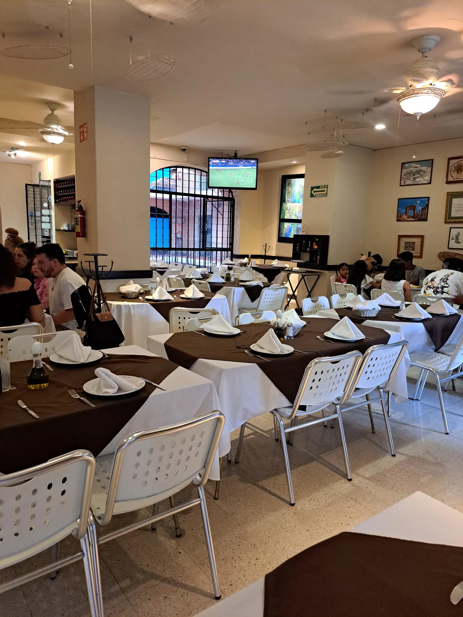 Restaurant Ehden image 5
