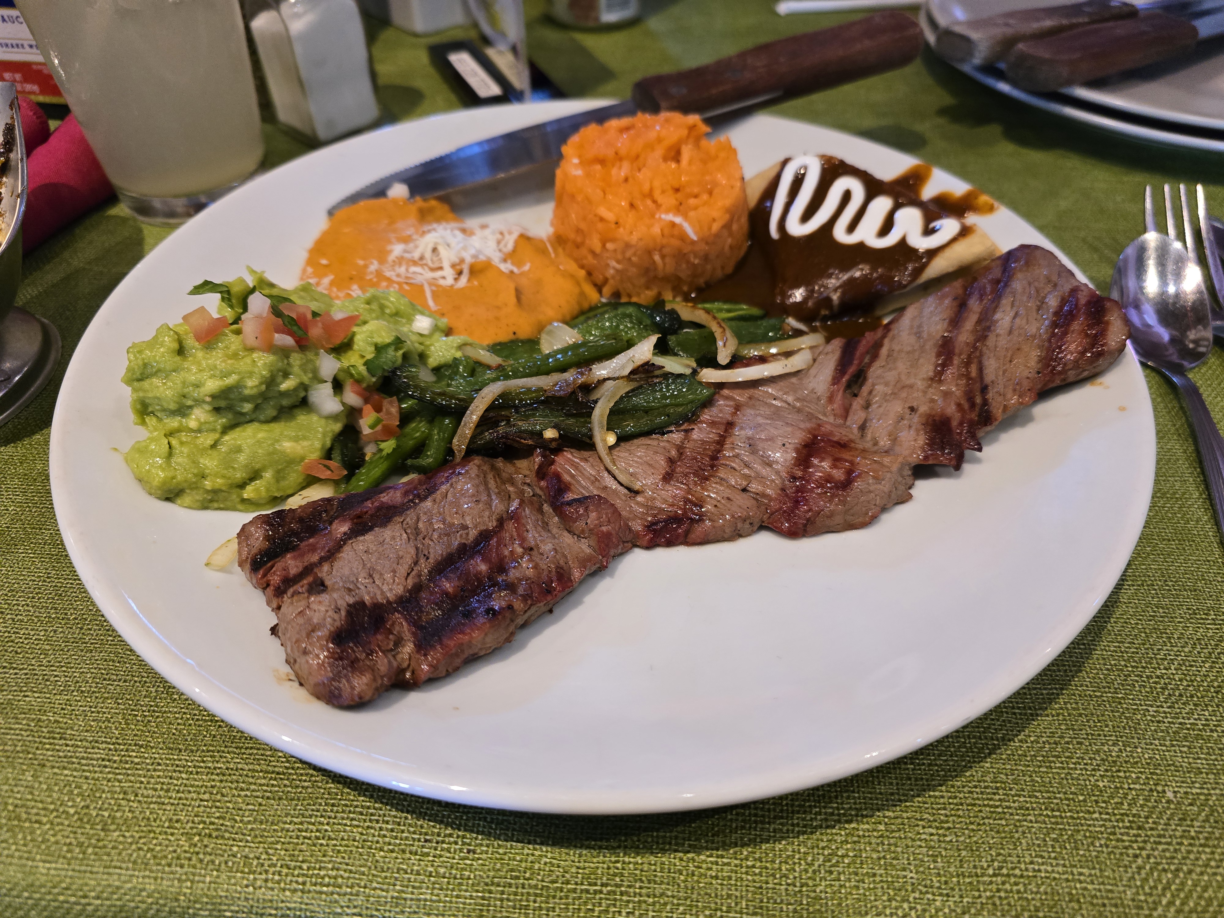 Sabor a mí Restaurante image 5