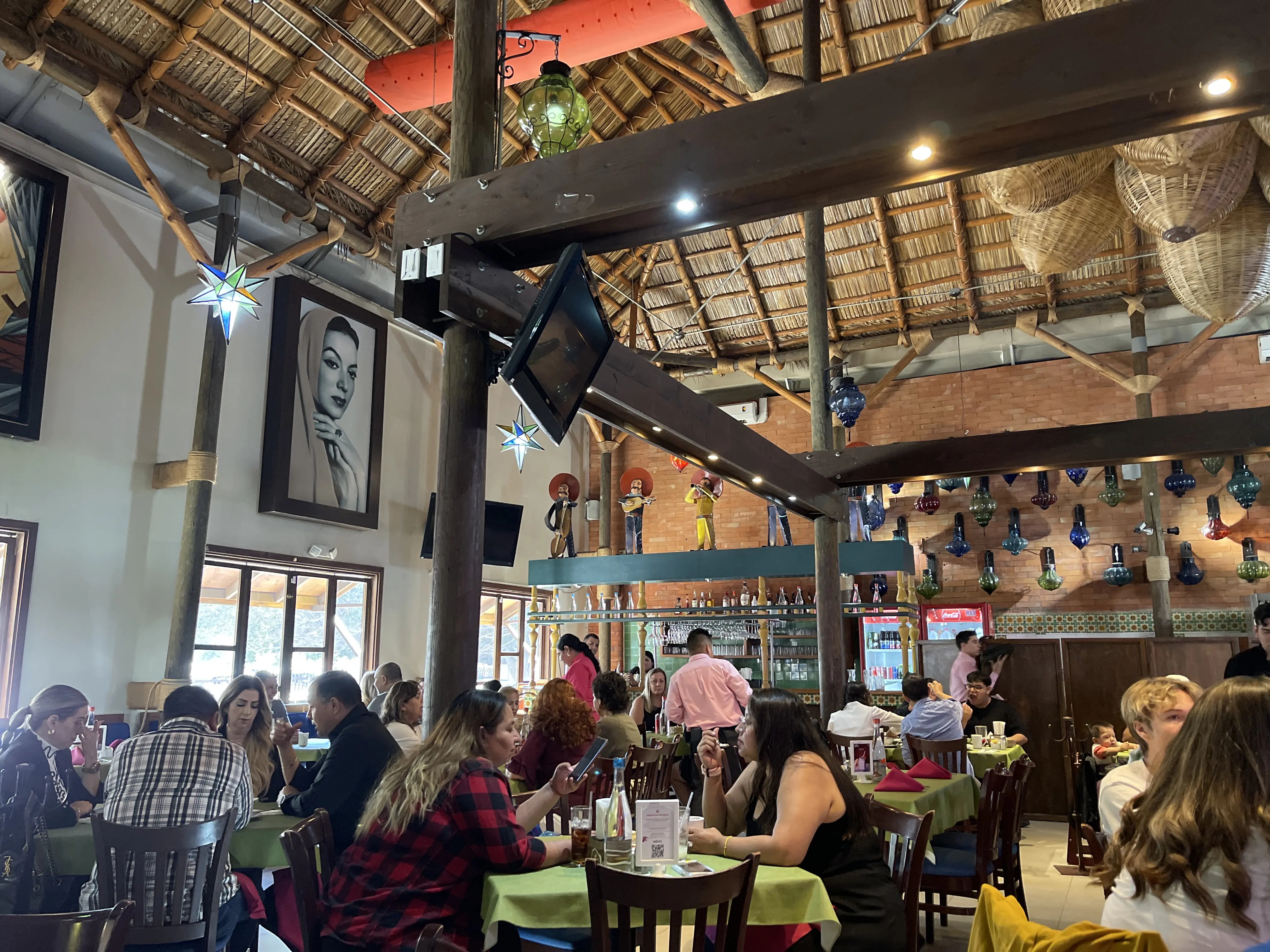 Sabor a mí Restaurante image 7