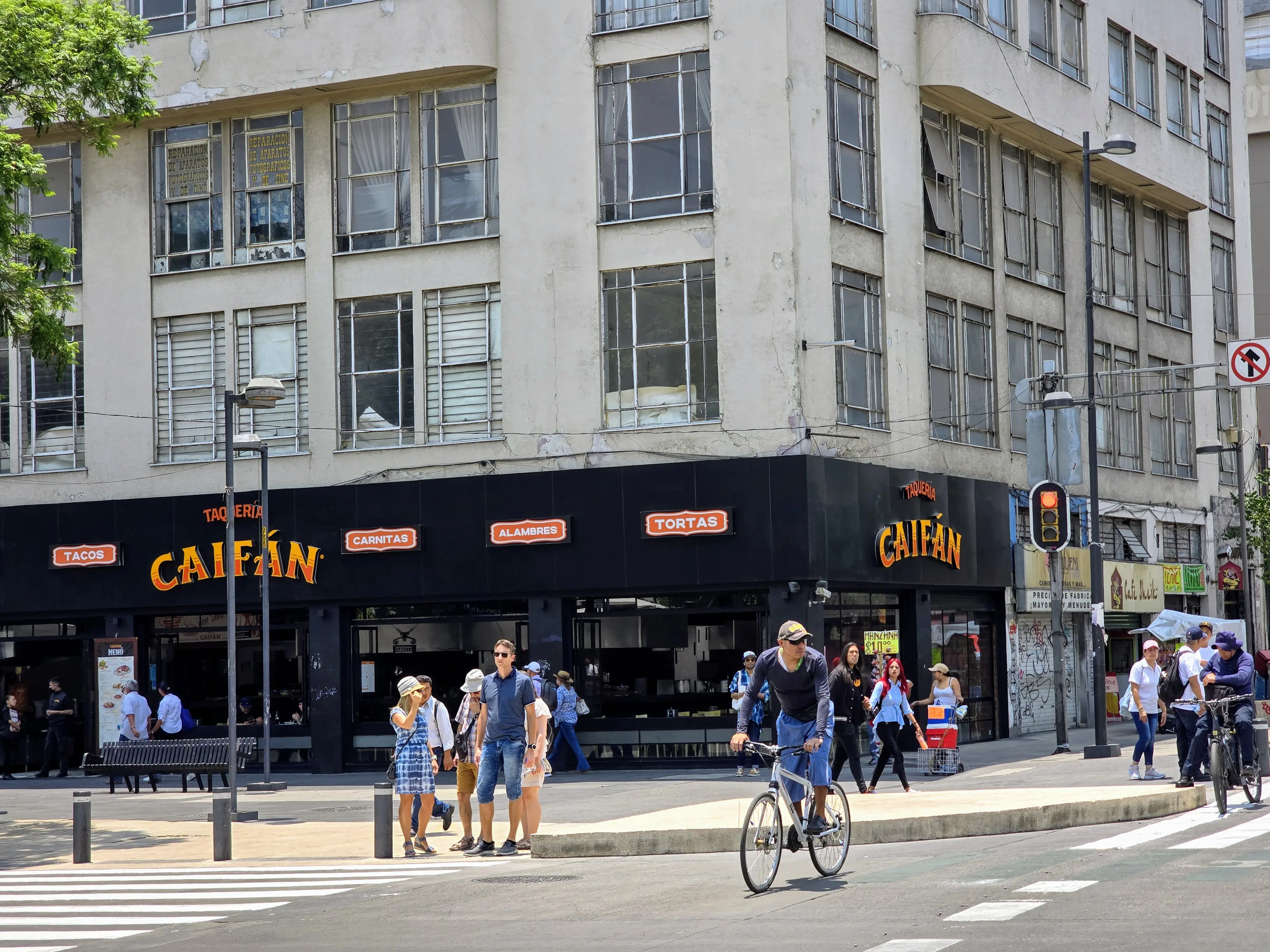 Taqueria el Caifan image 8