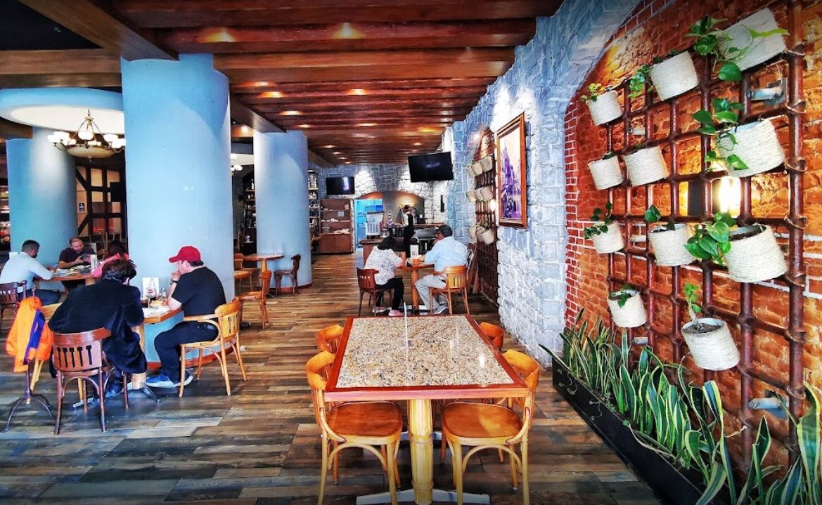 La Capilla Restaurante & Bar image 6