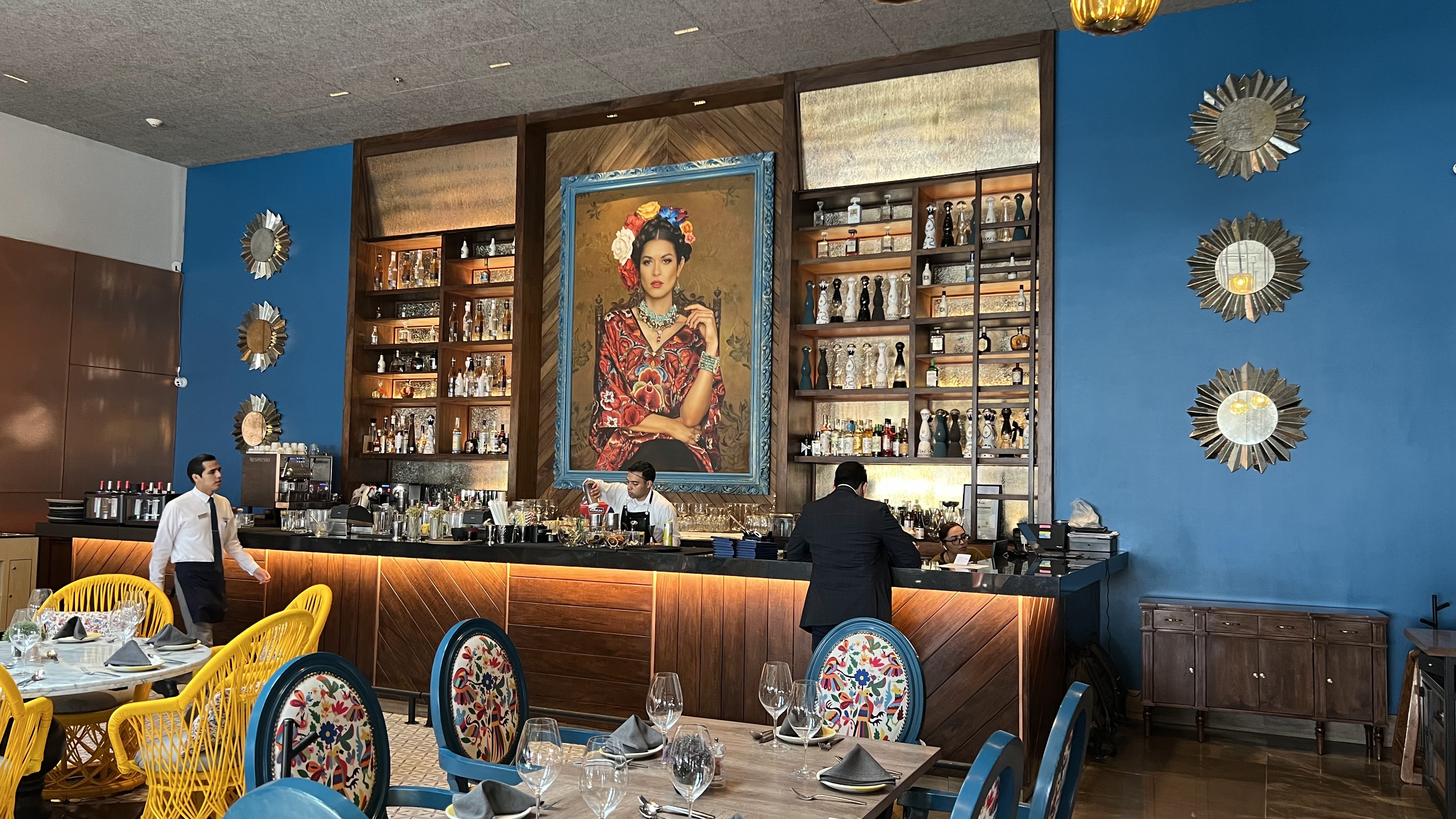 Lorenza Restaurant image 9