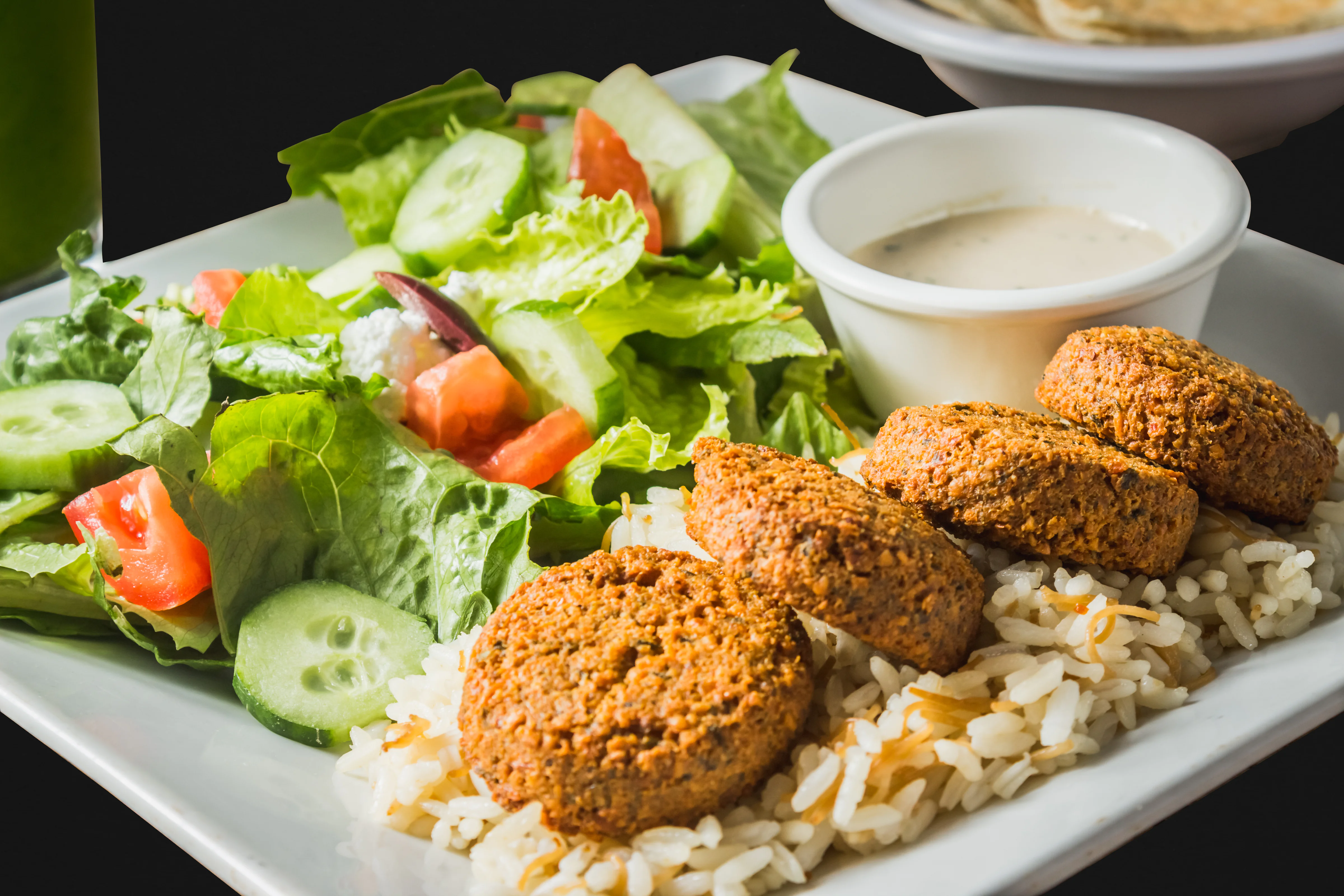 ALMANARA Restaurante Libanés image 2