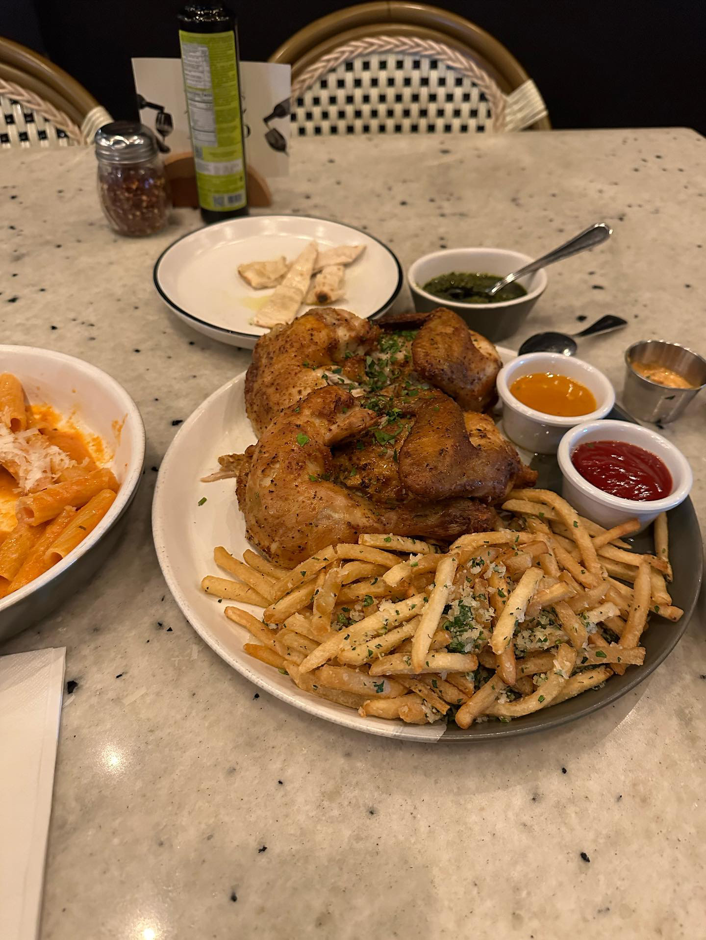 Caccio Pizza & Rotisserie - Hipódromo image 7