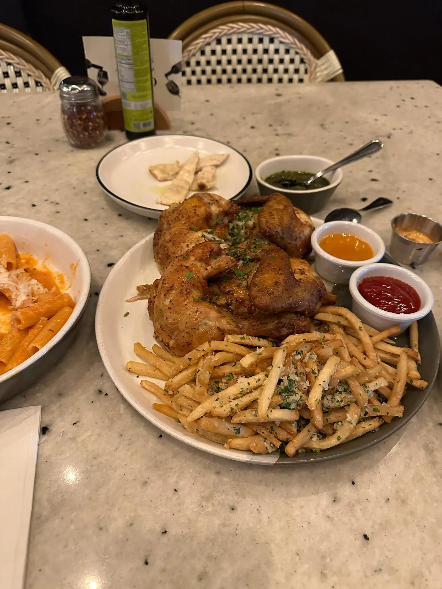 Caccio Pizza & Rotisserie - Hipódromo image 7