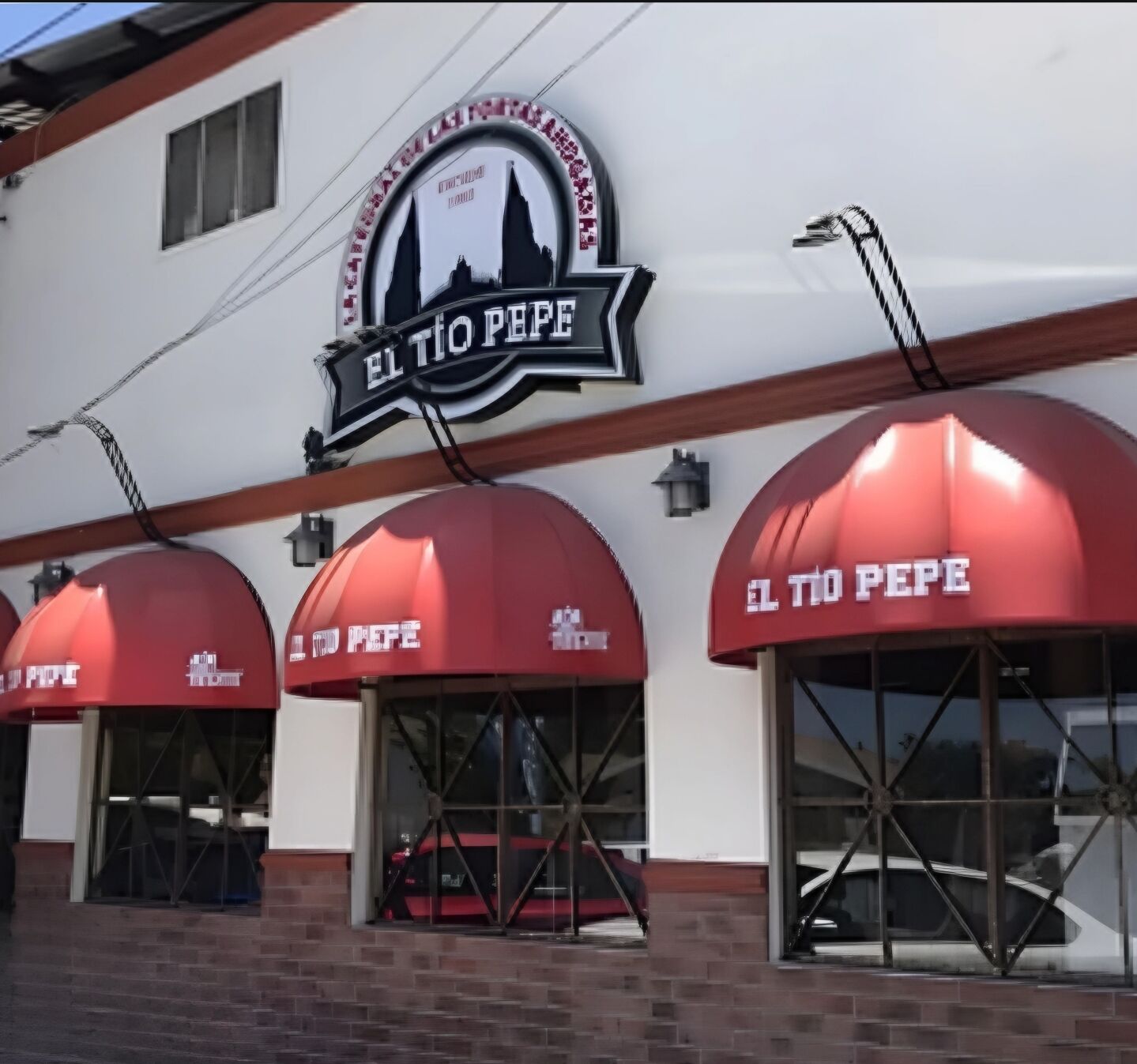 El Tio Pepe image 4