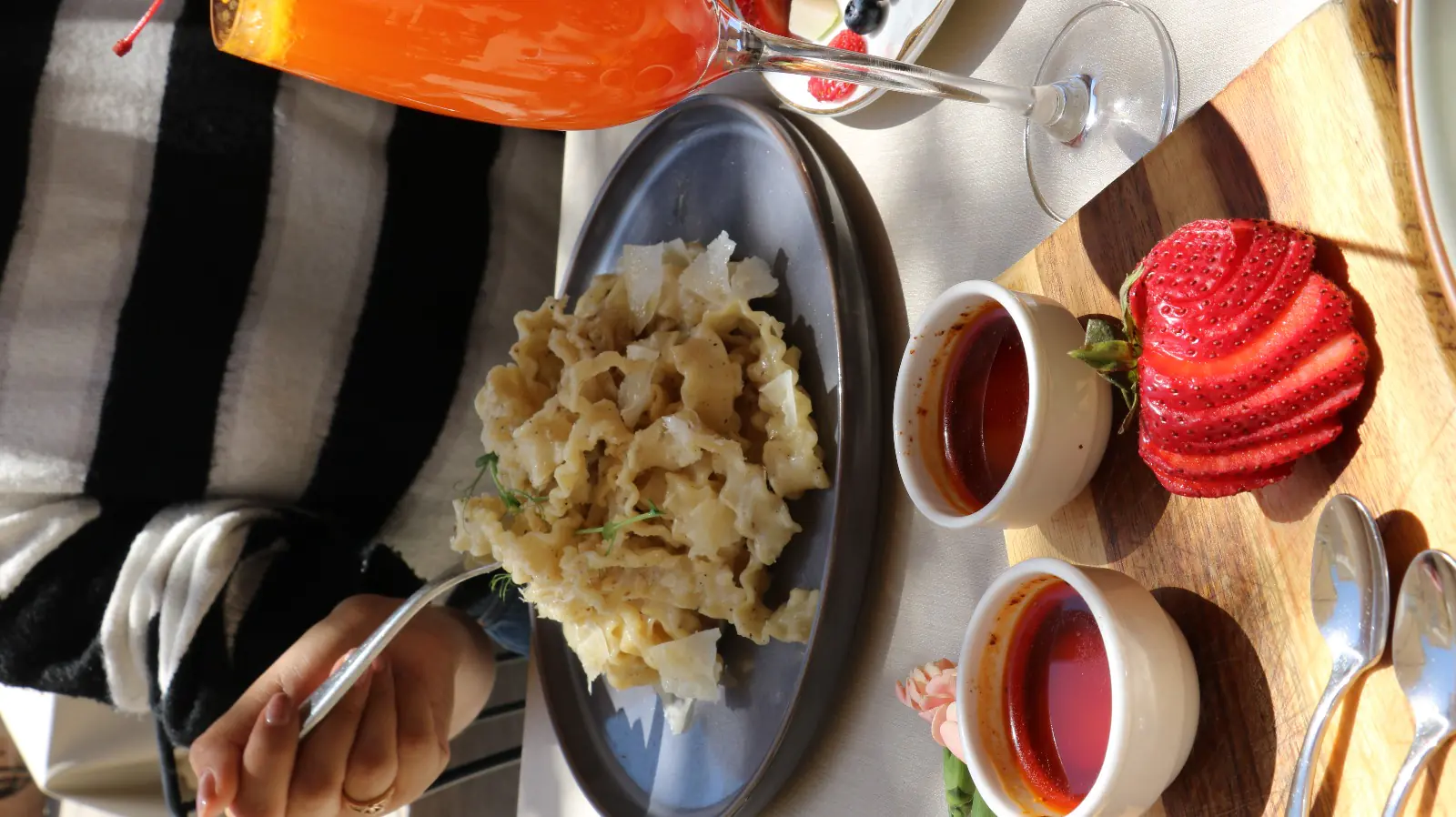 Avenue Roma Restaurant image 9