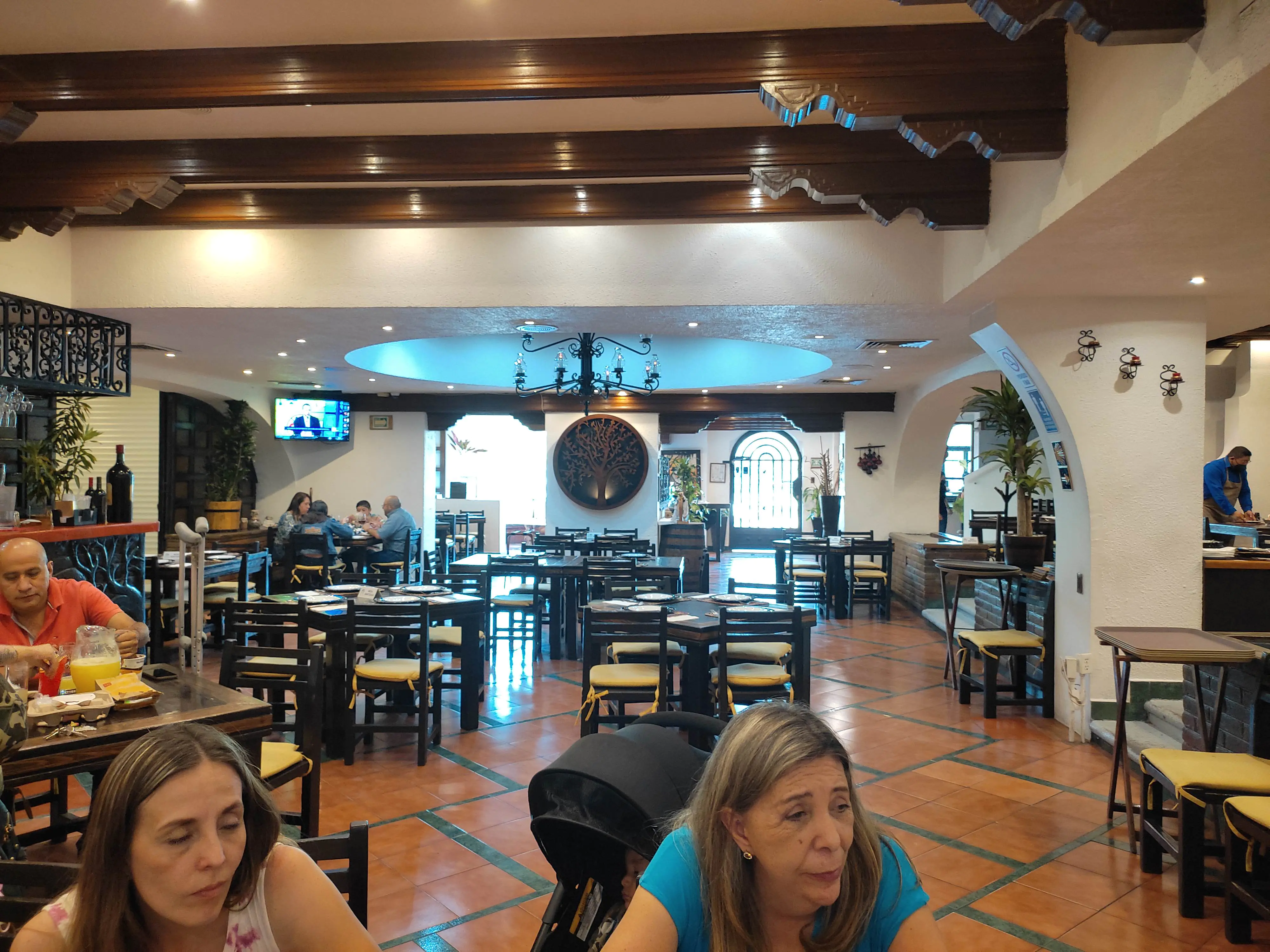 La Antigua bodega image 4