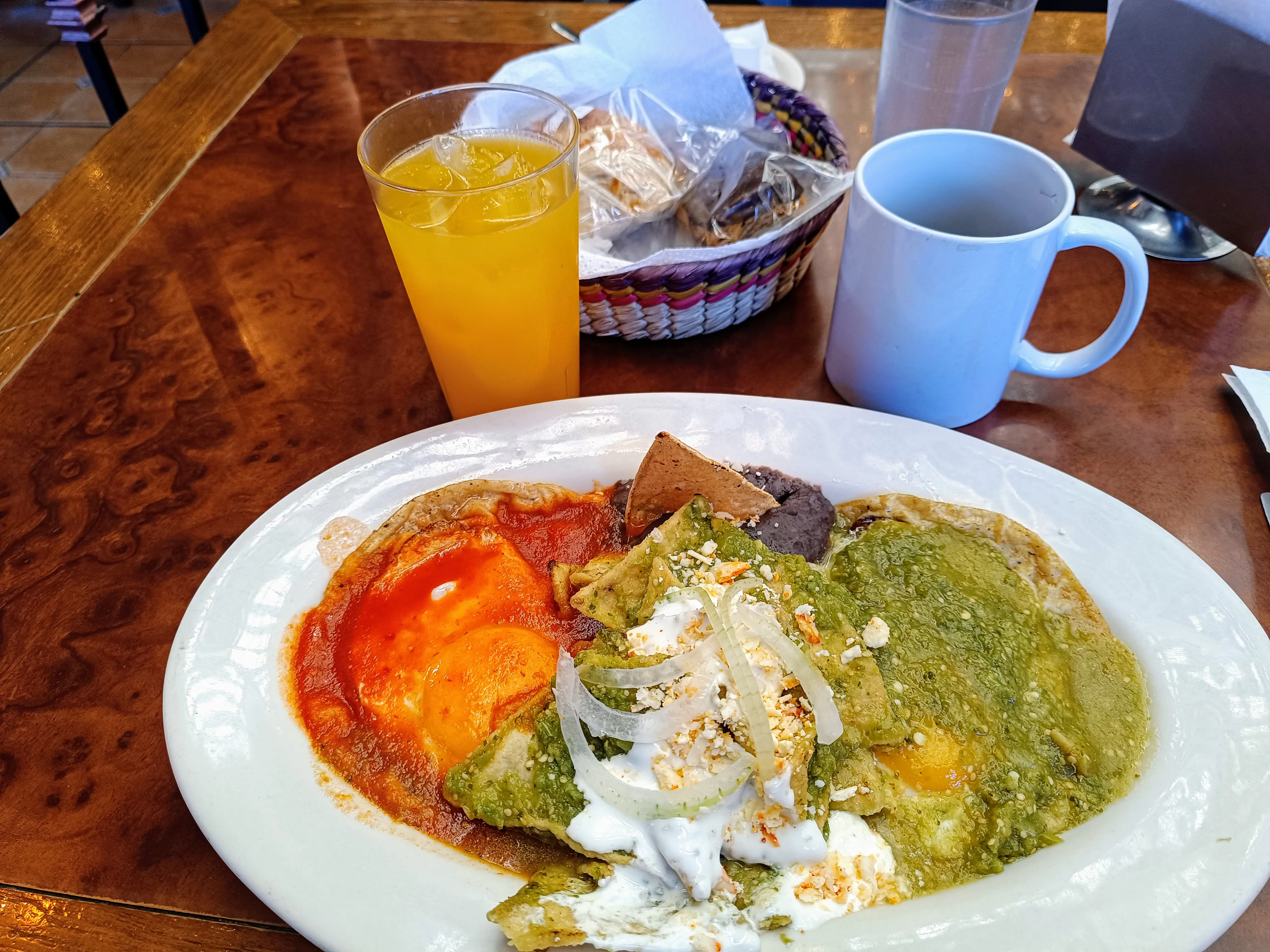 Restaurante Cipreses Pozoleria image 3