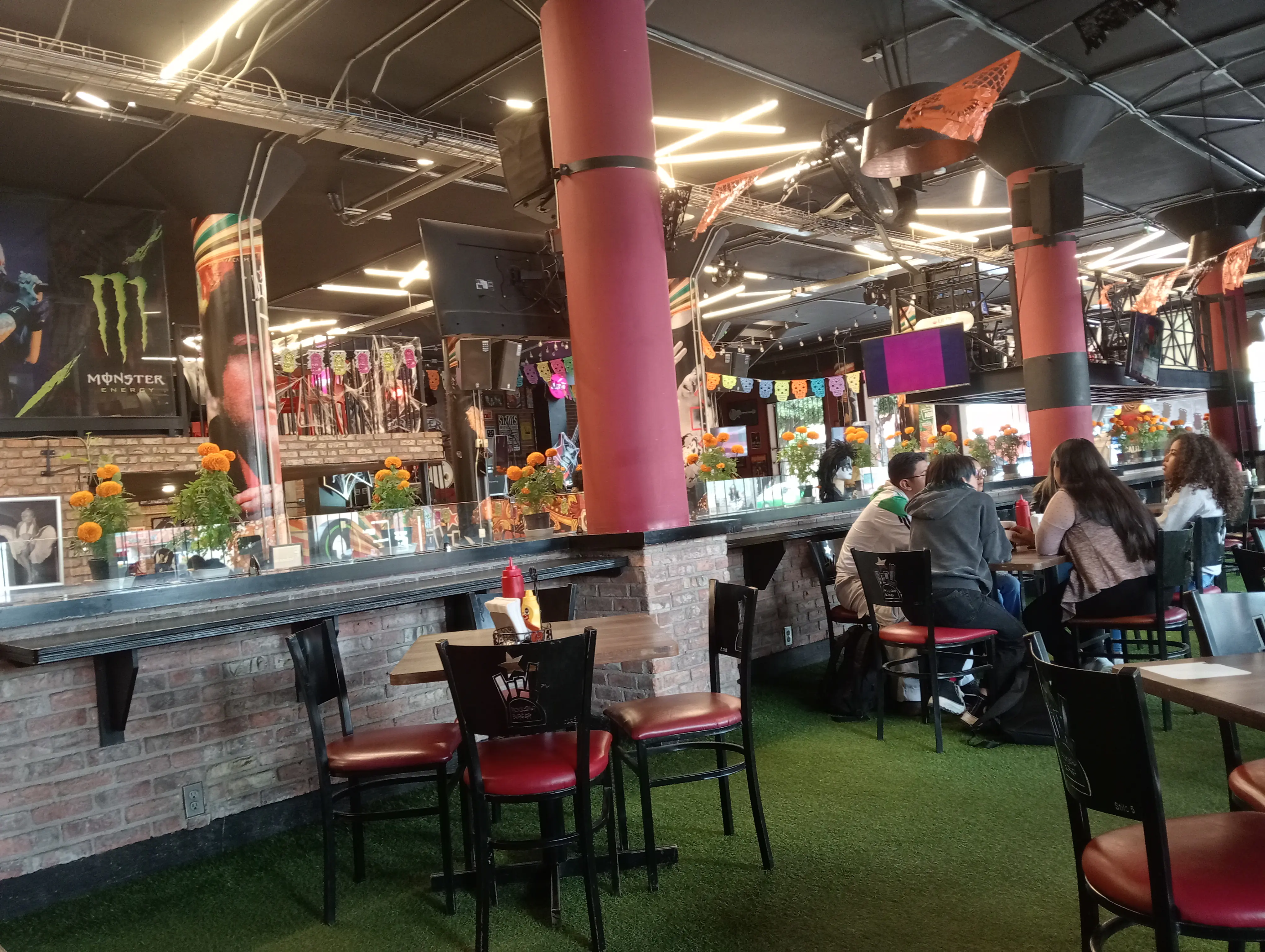 Rockstar Burger image 7