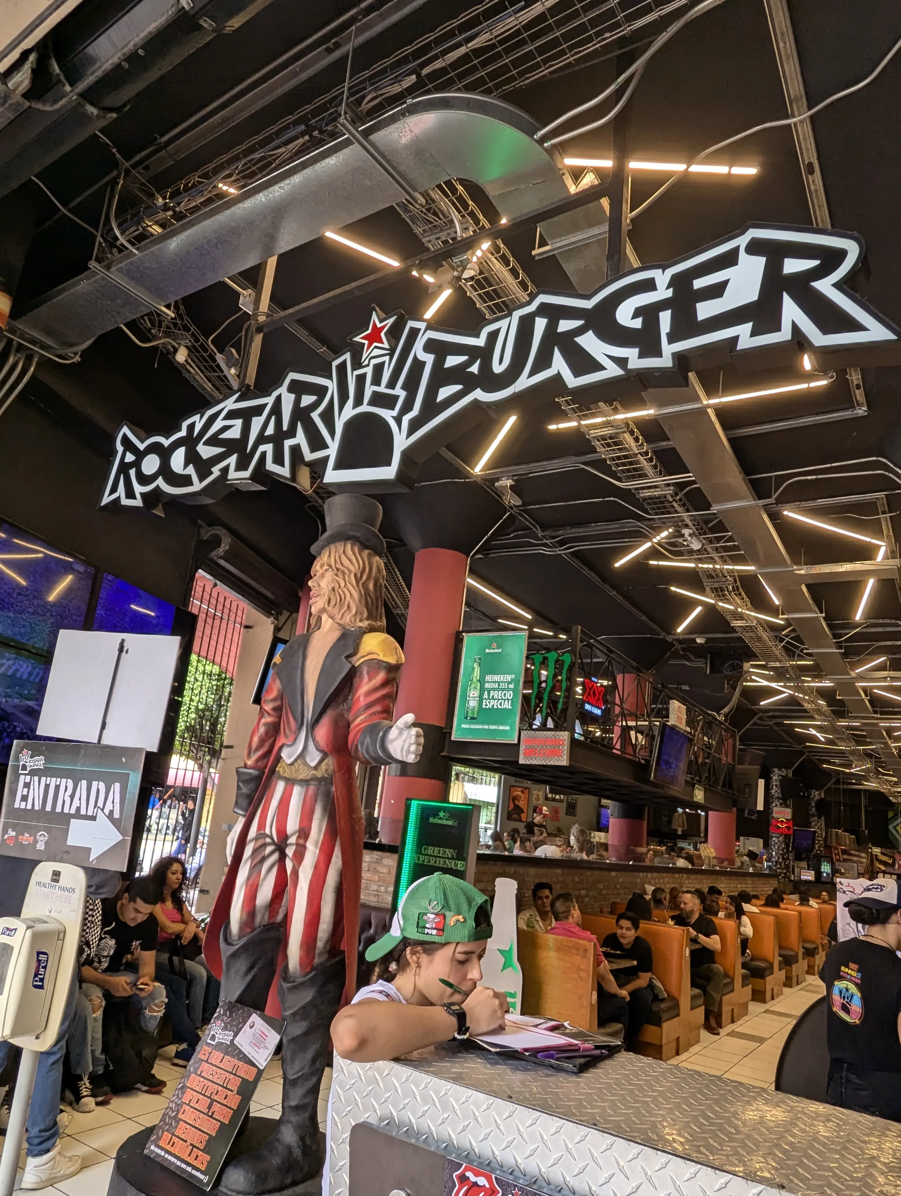 Rockstar Burger image 9