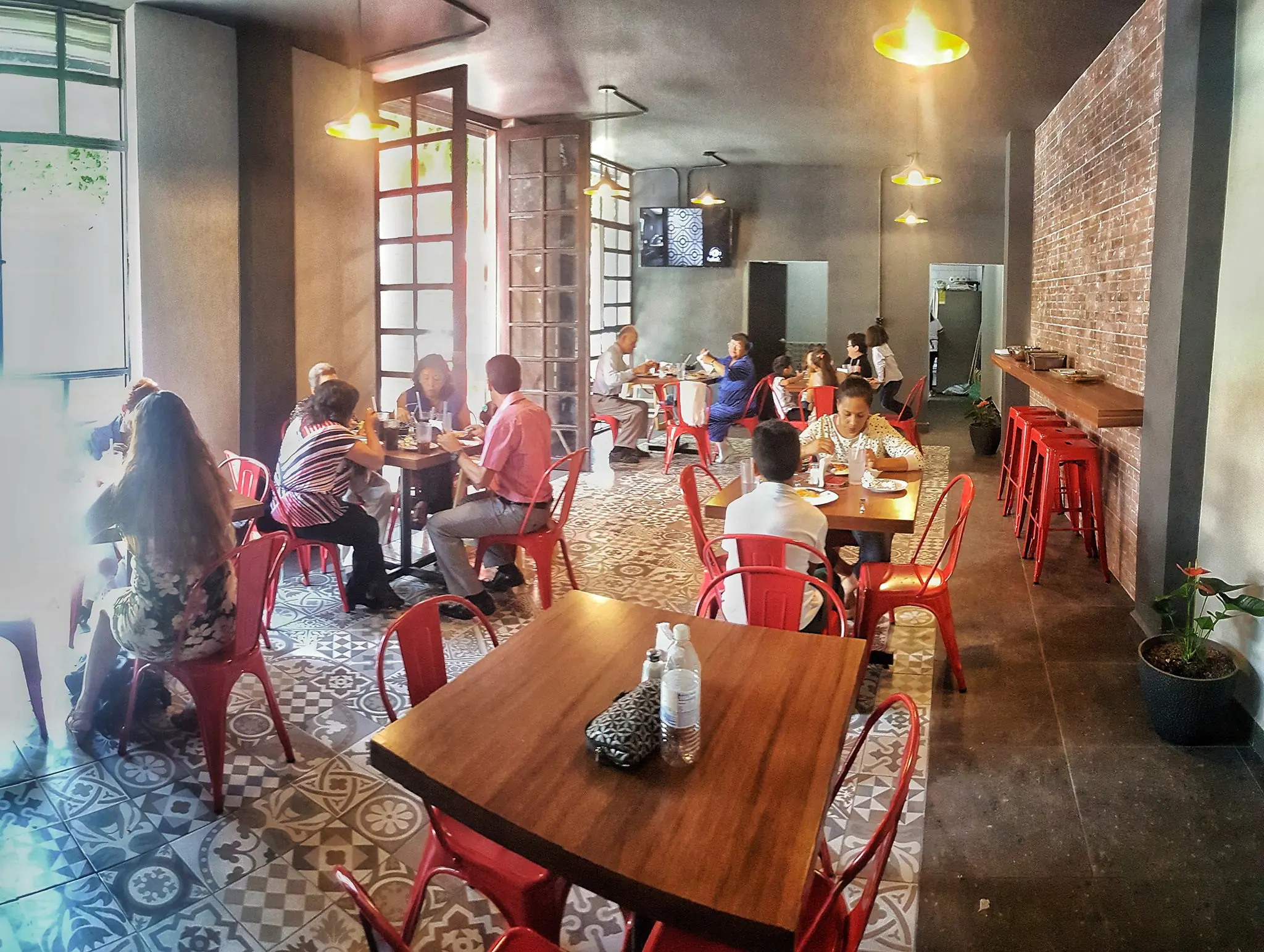 Restaurante La Hacienda de San Juan de Dios Pollos a la Leña image 1