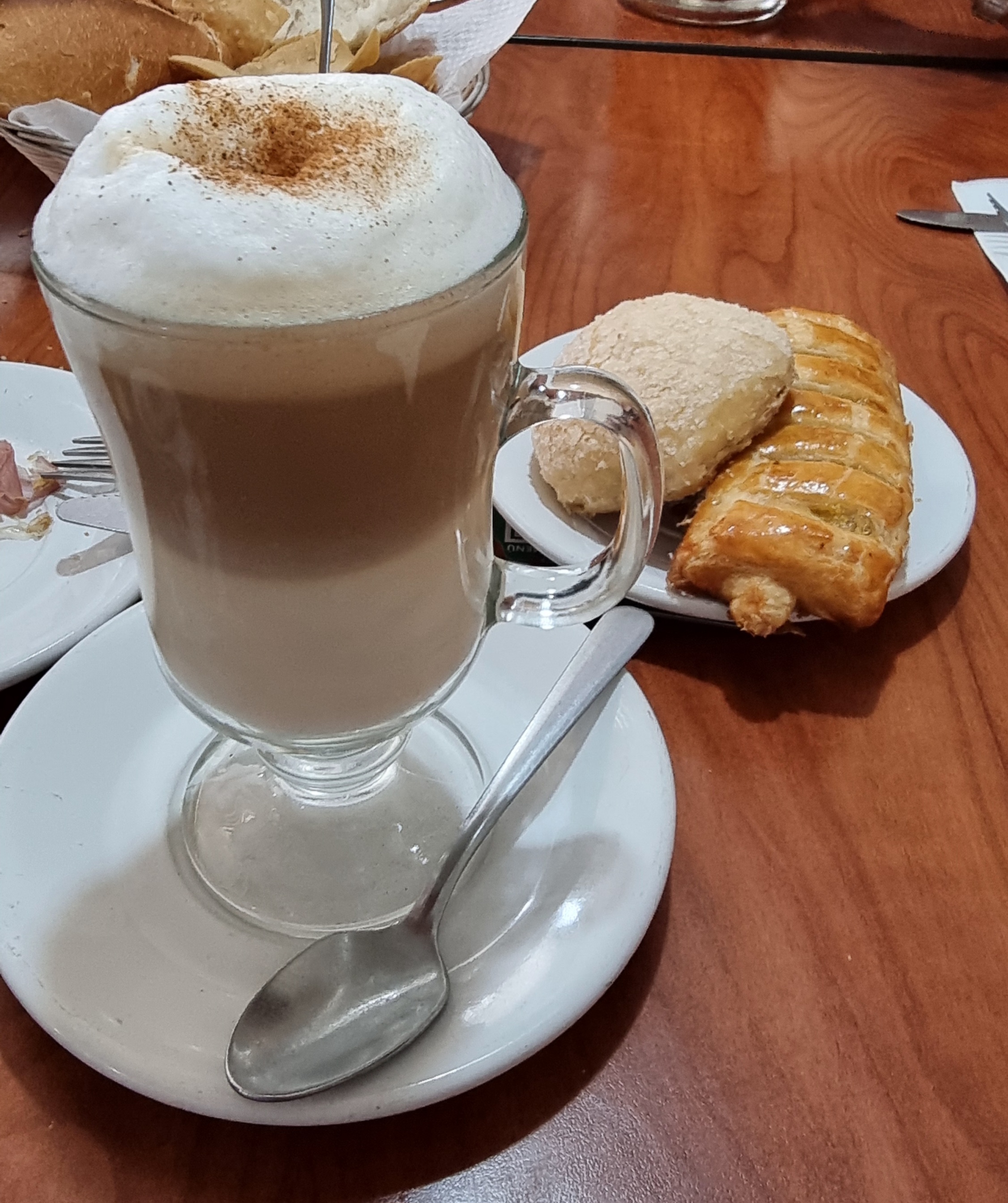 Bisquets Obregón - León Centro image 4