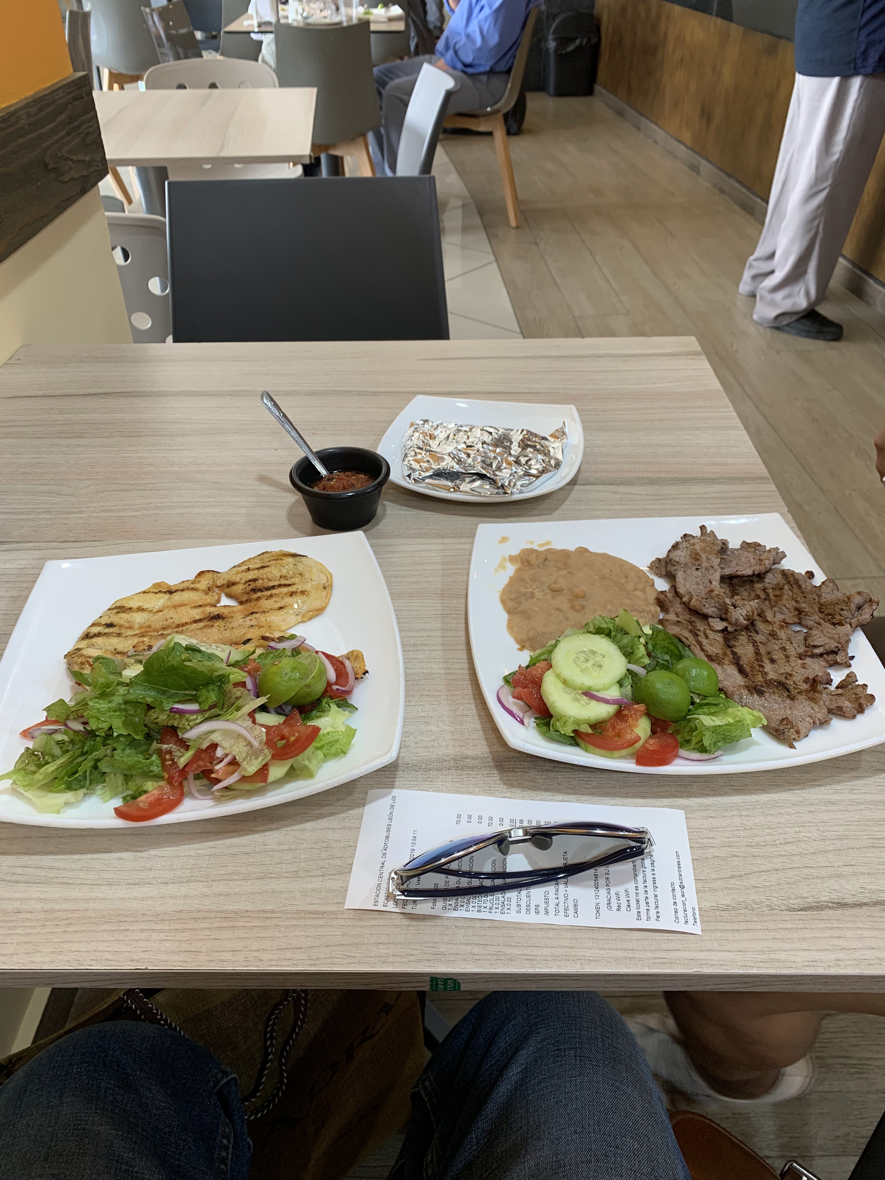 El Figón Restaurant image 2