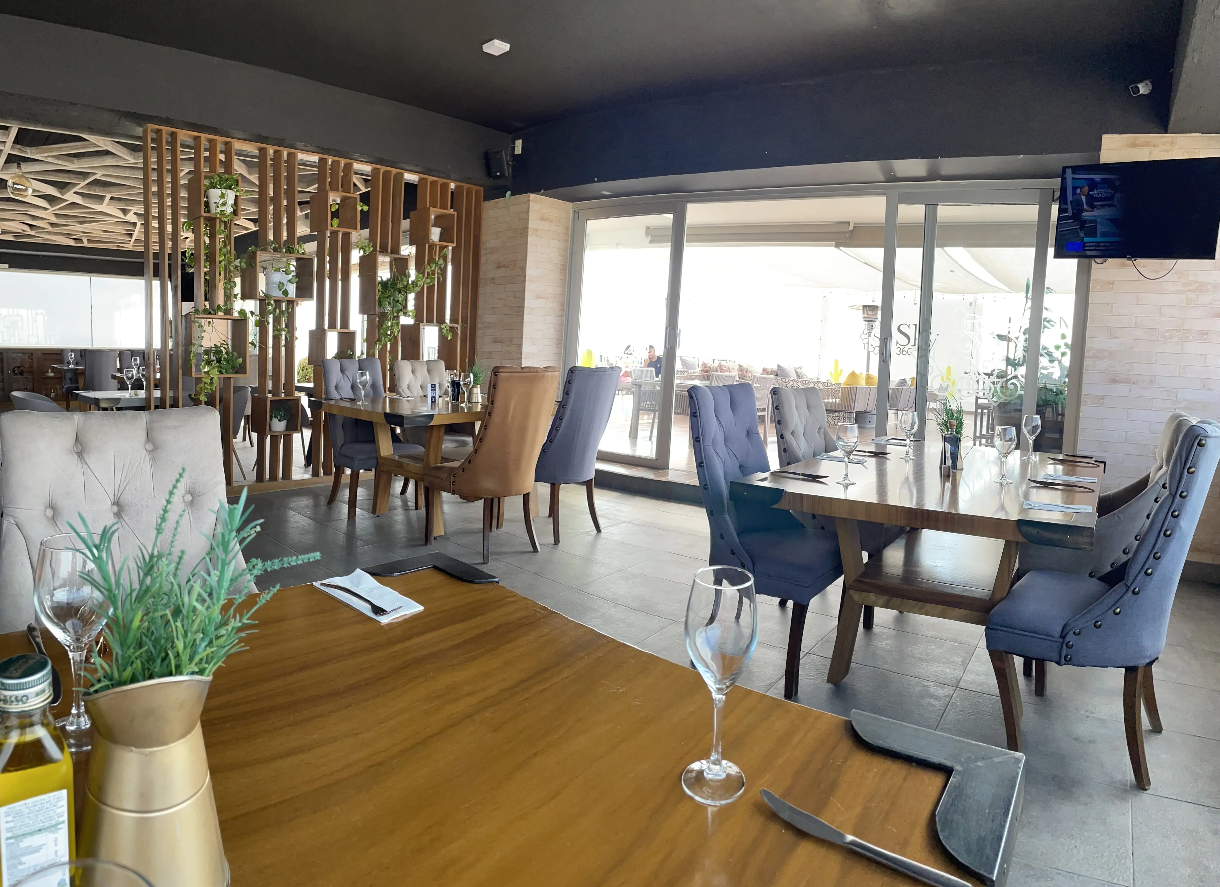 Restaurante bar Sky 360°+1 image 7