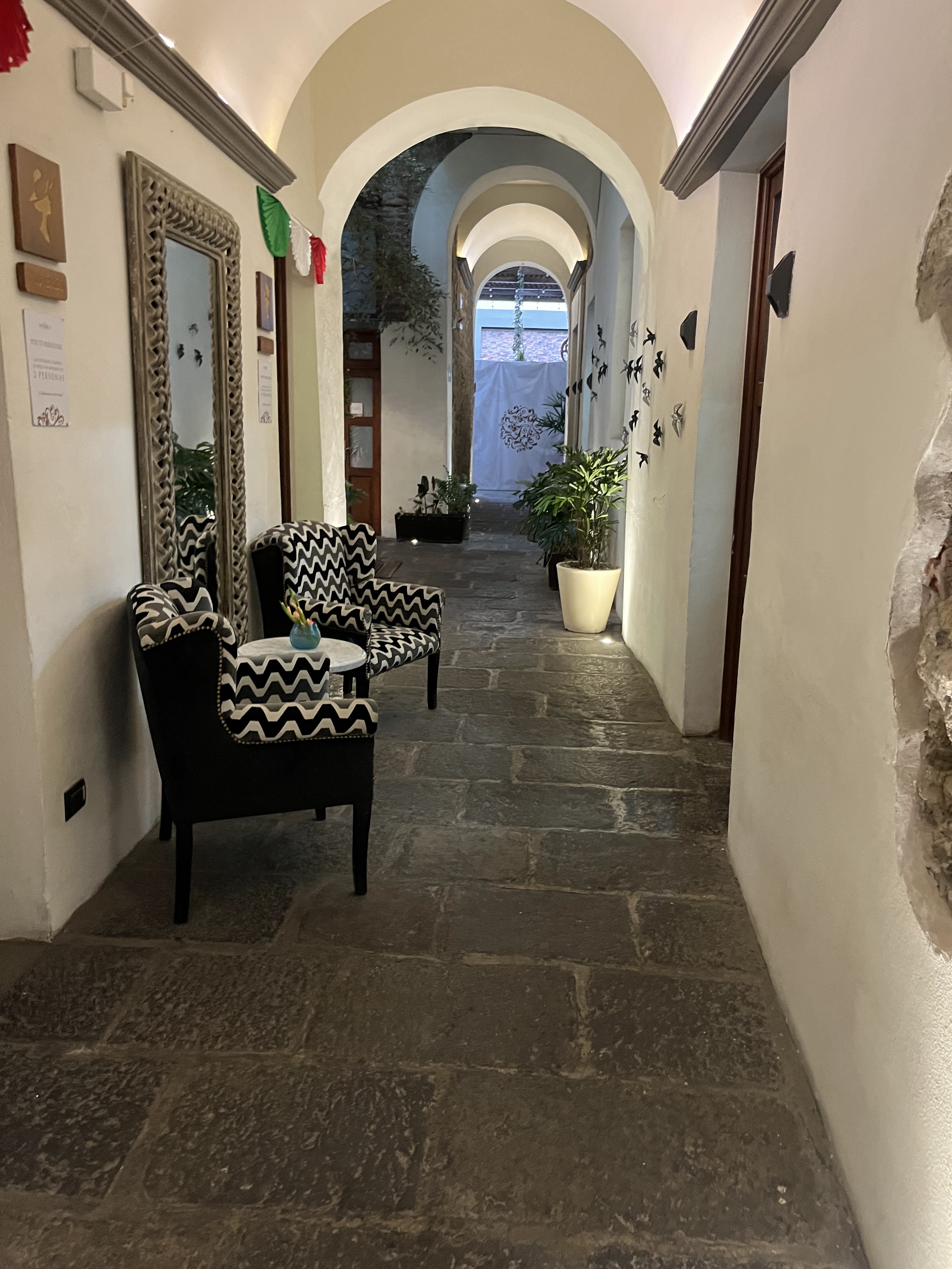 Casa Barroca image 8