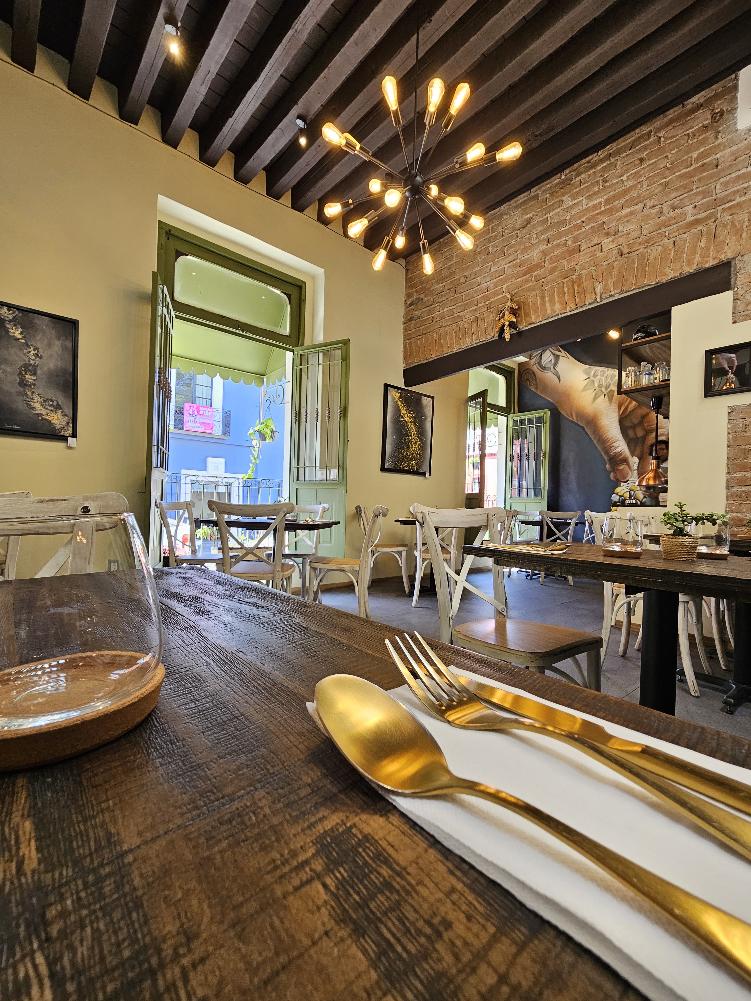 NUNI Restaurant image 1
