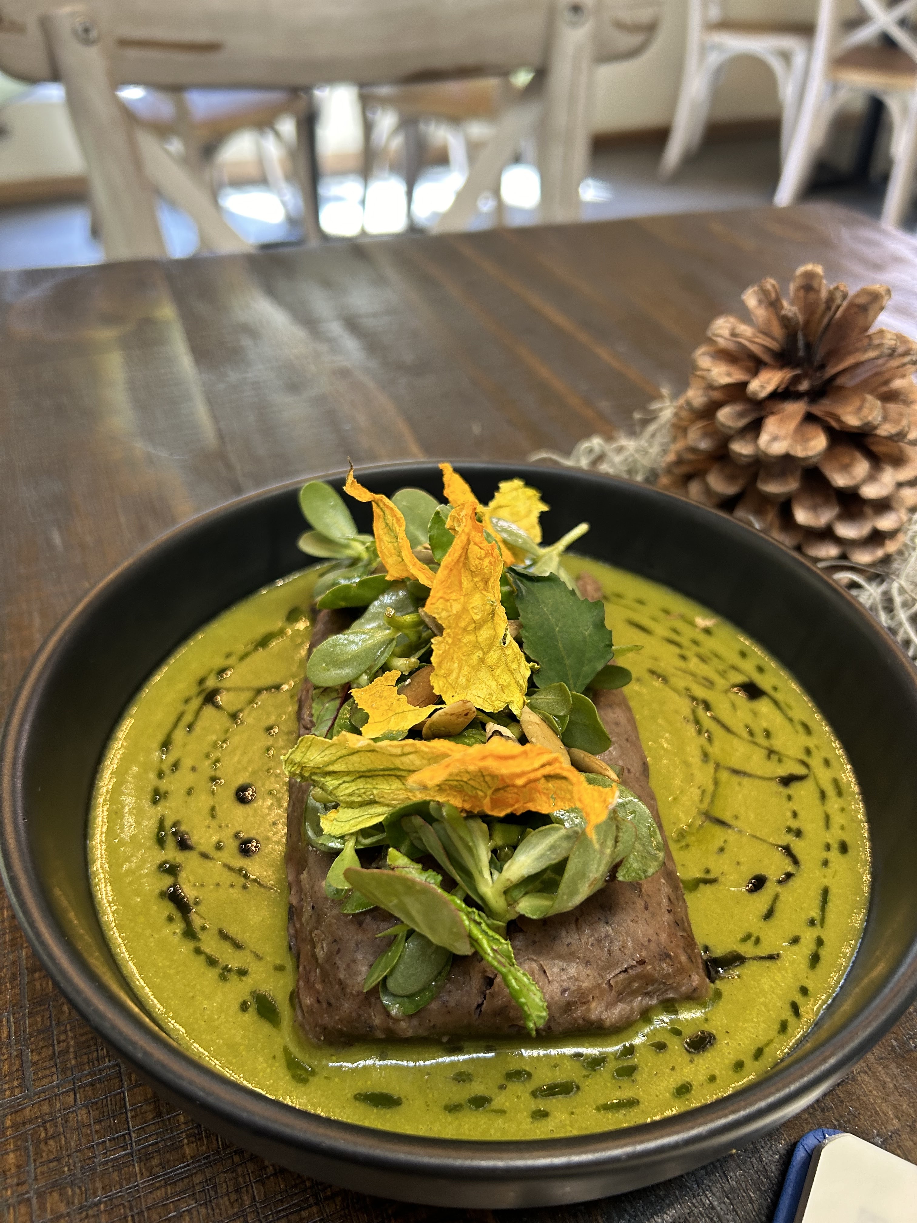 NUNI Restaurant image 3