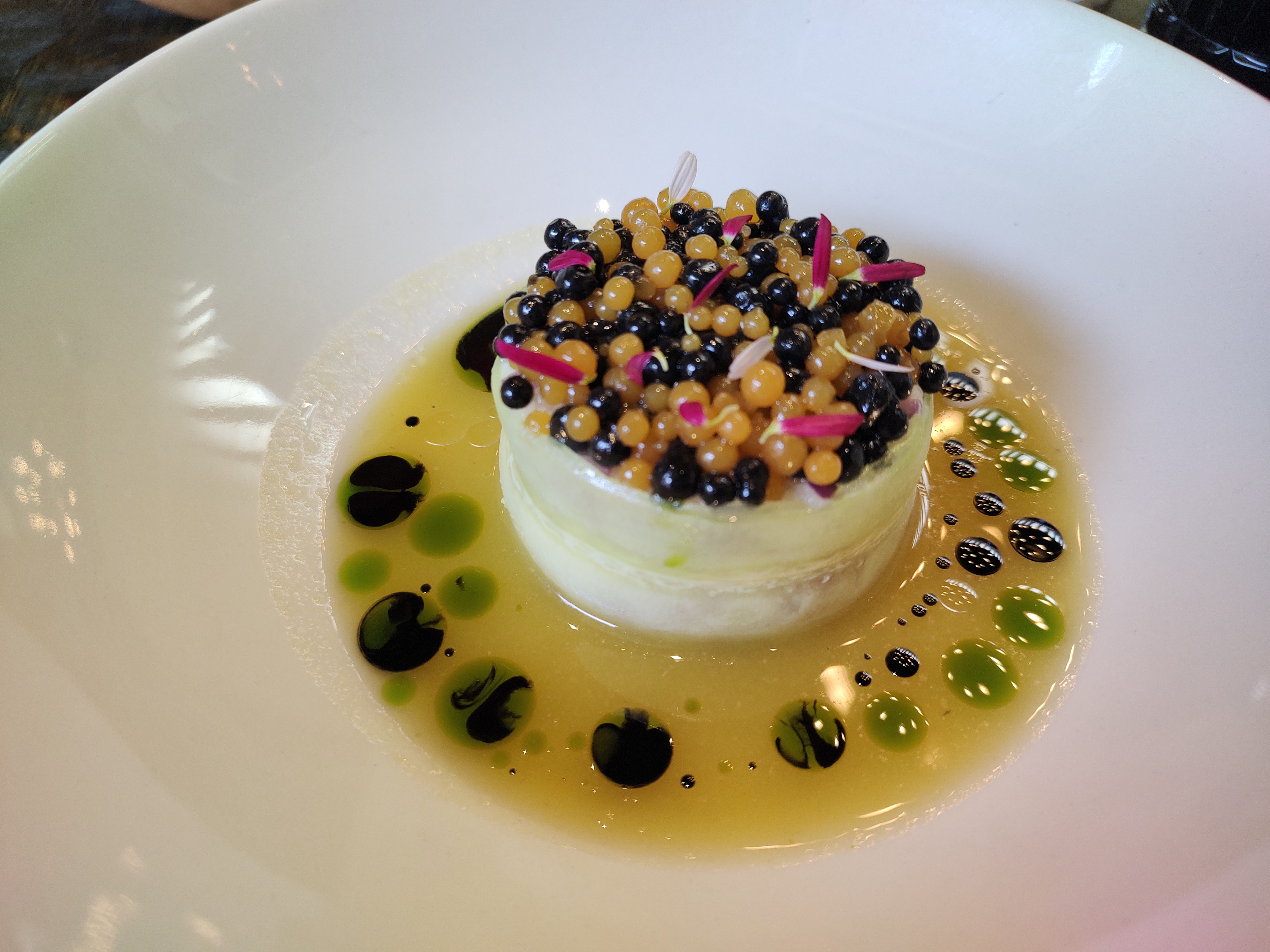 NUNI Restaurant image 6