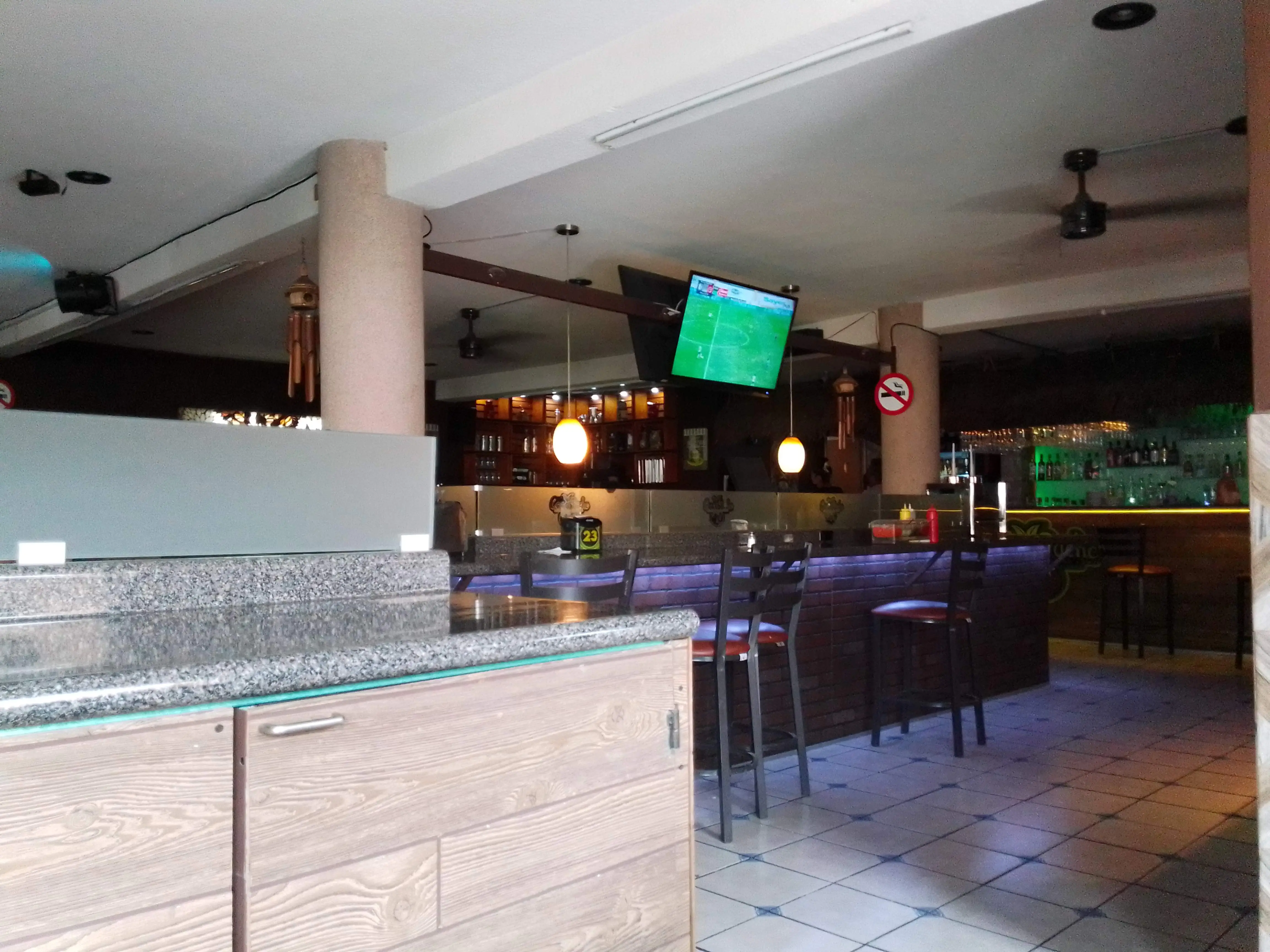 El CocoPache Restaurante bar image 10