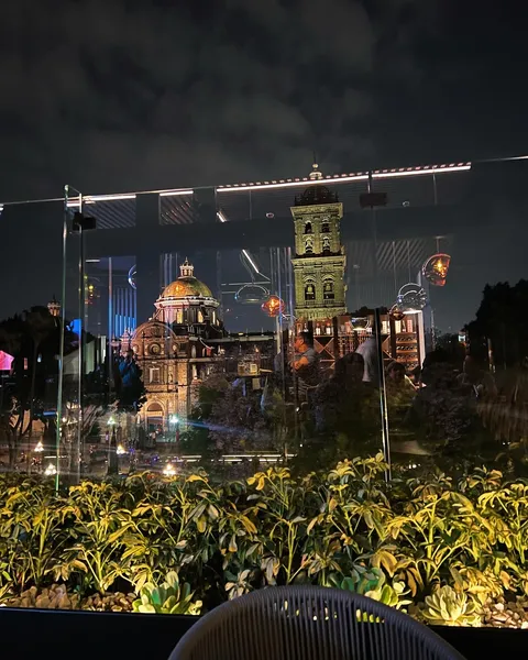 Hook Black image 3