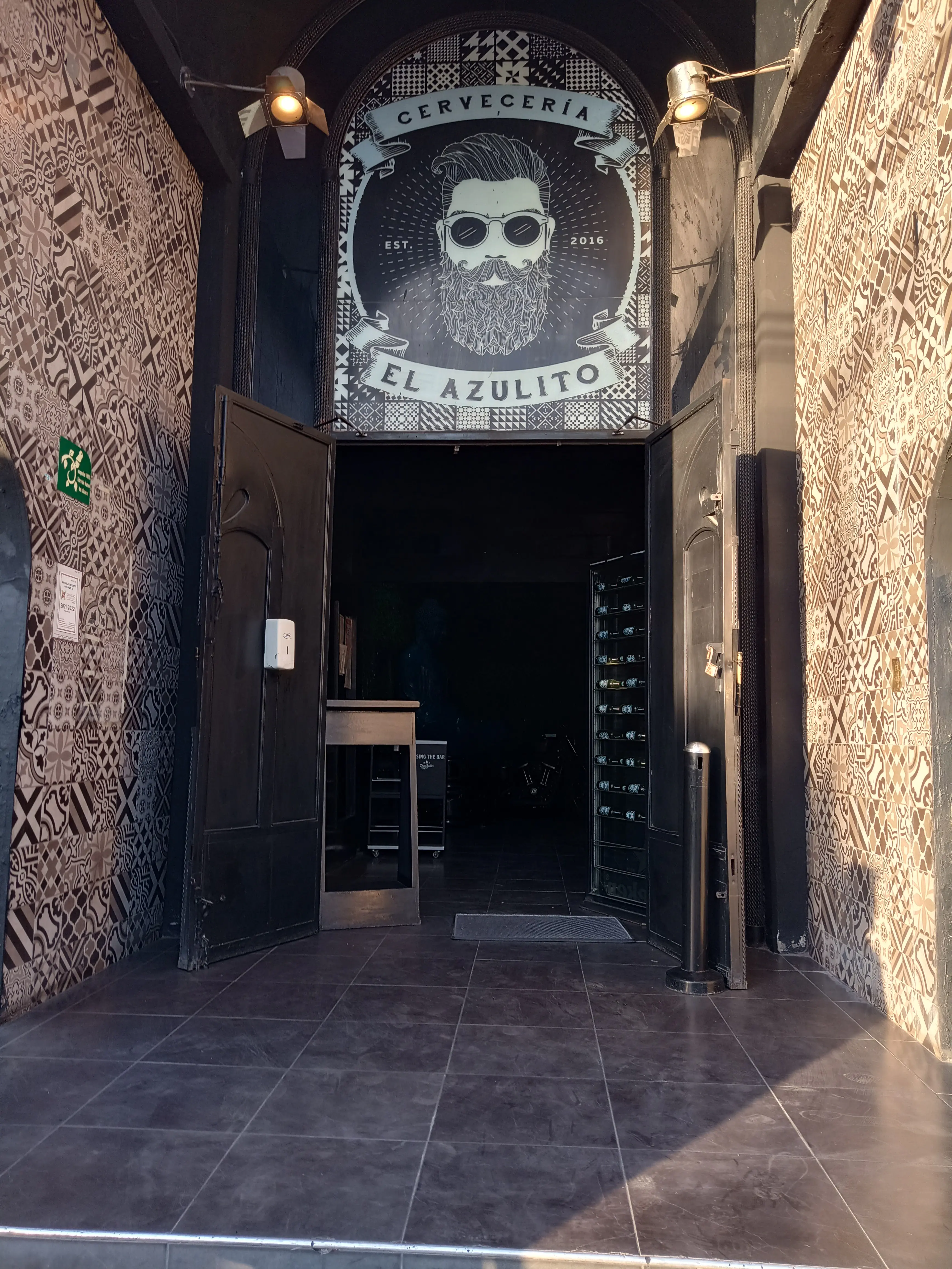 "GOURMET" Restaurante * Cafeteria image 2