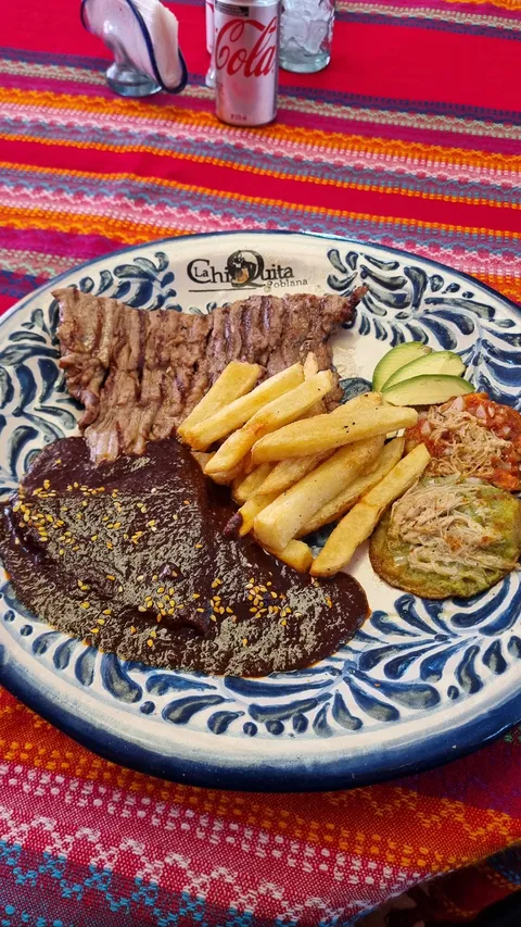 La Chiquita image 2