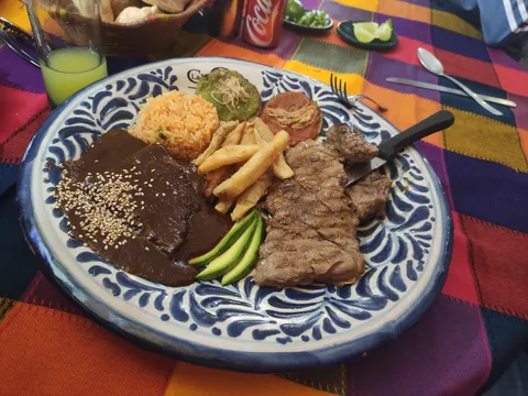La Chiquita image 6