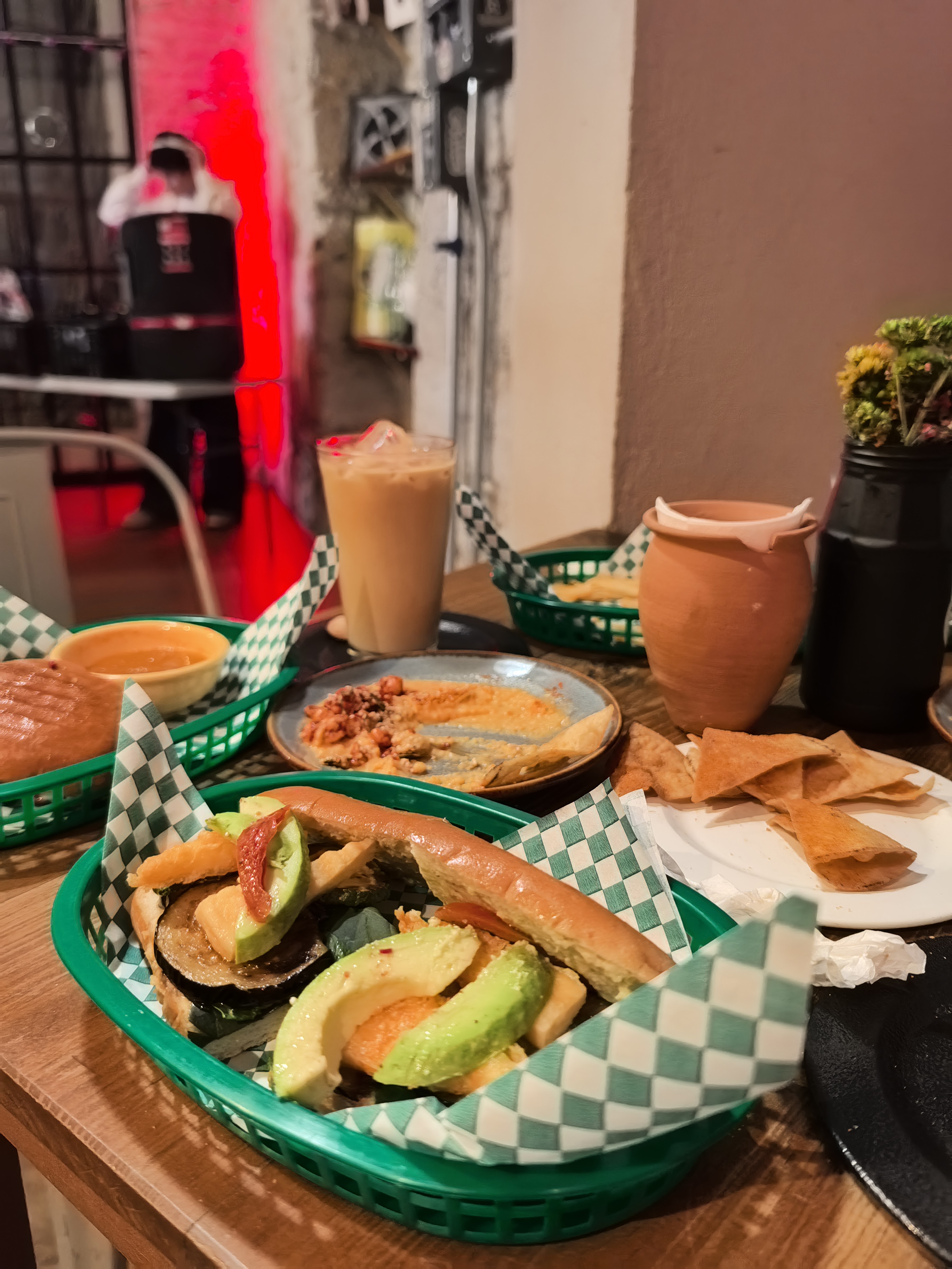 Los Vampiros Emparedados image 3