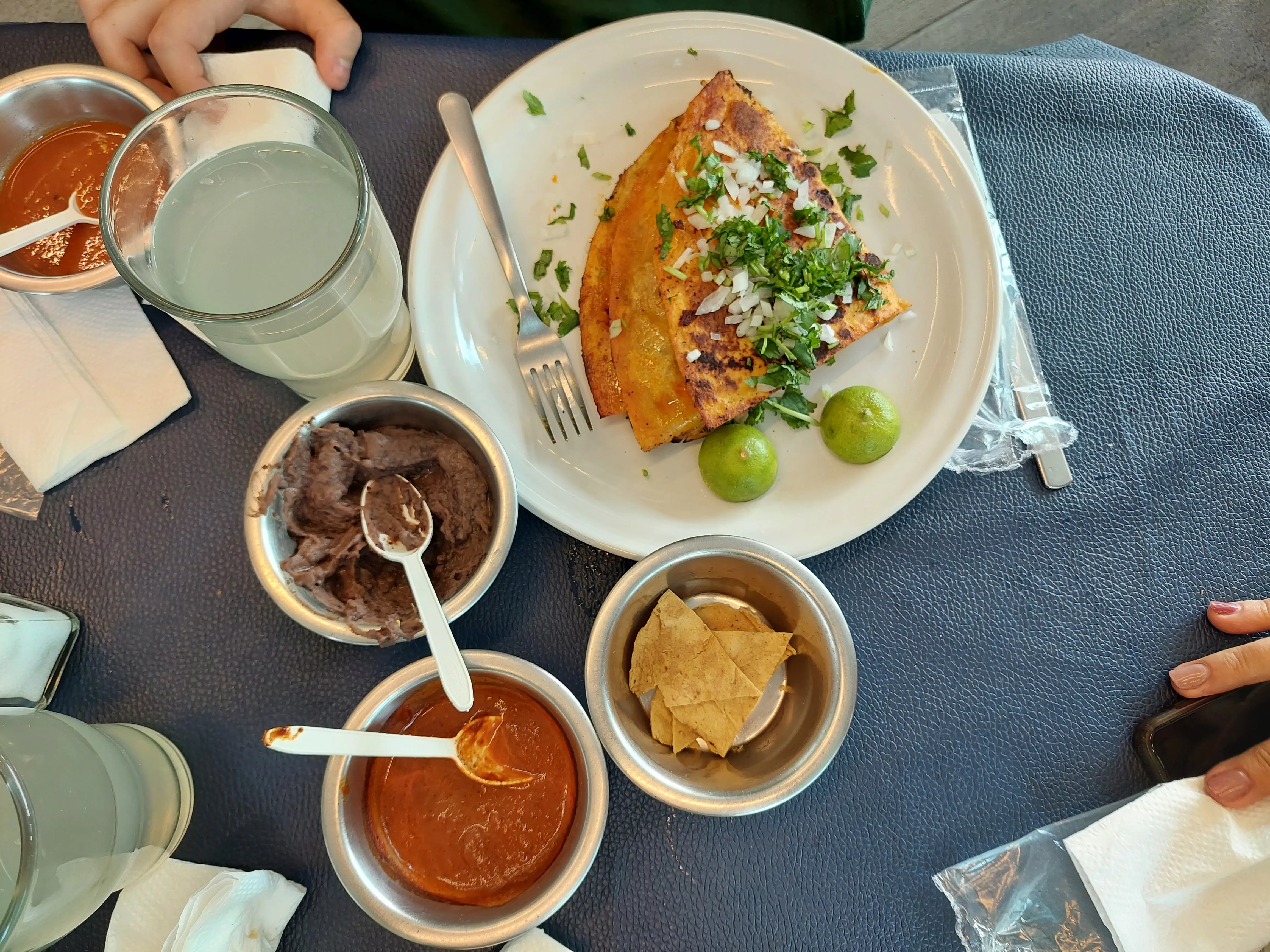 Restaurant MM los hijos de maria morales image 2