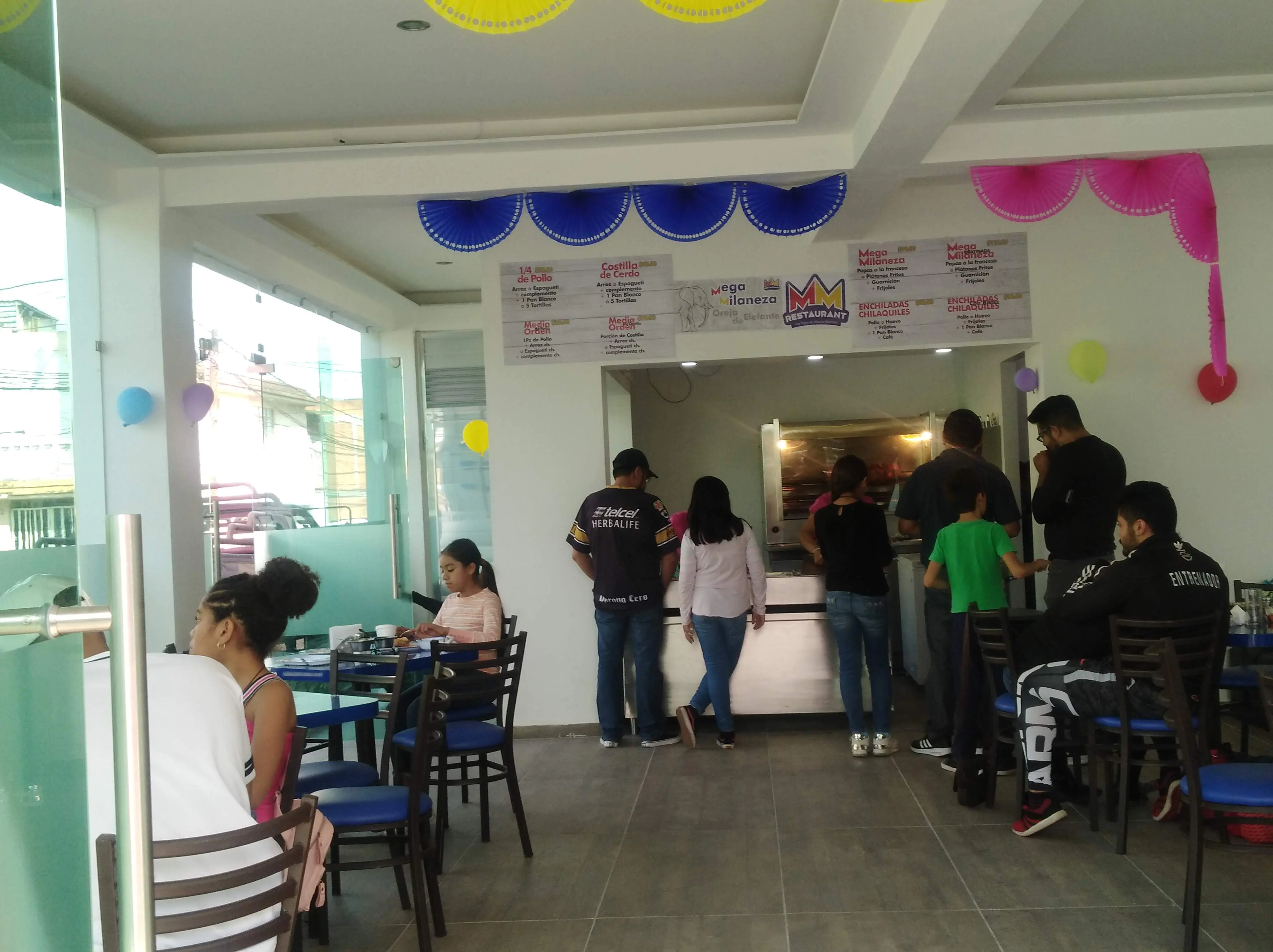 Restaurant MM los hijos de maria morales image 8