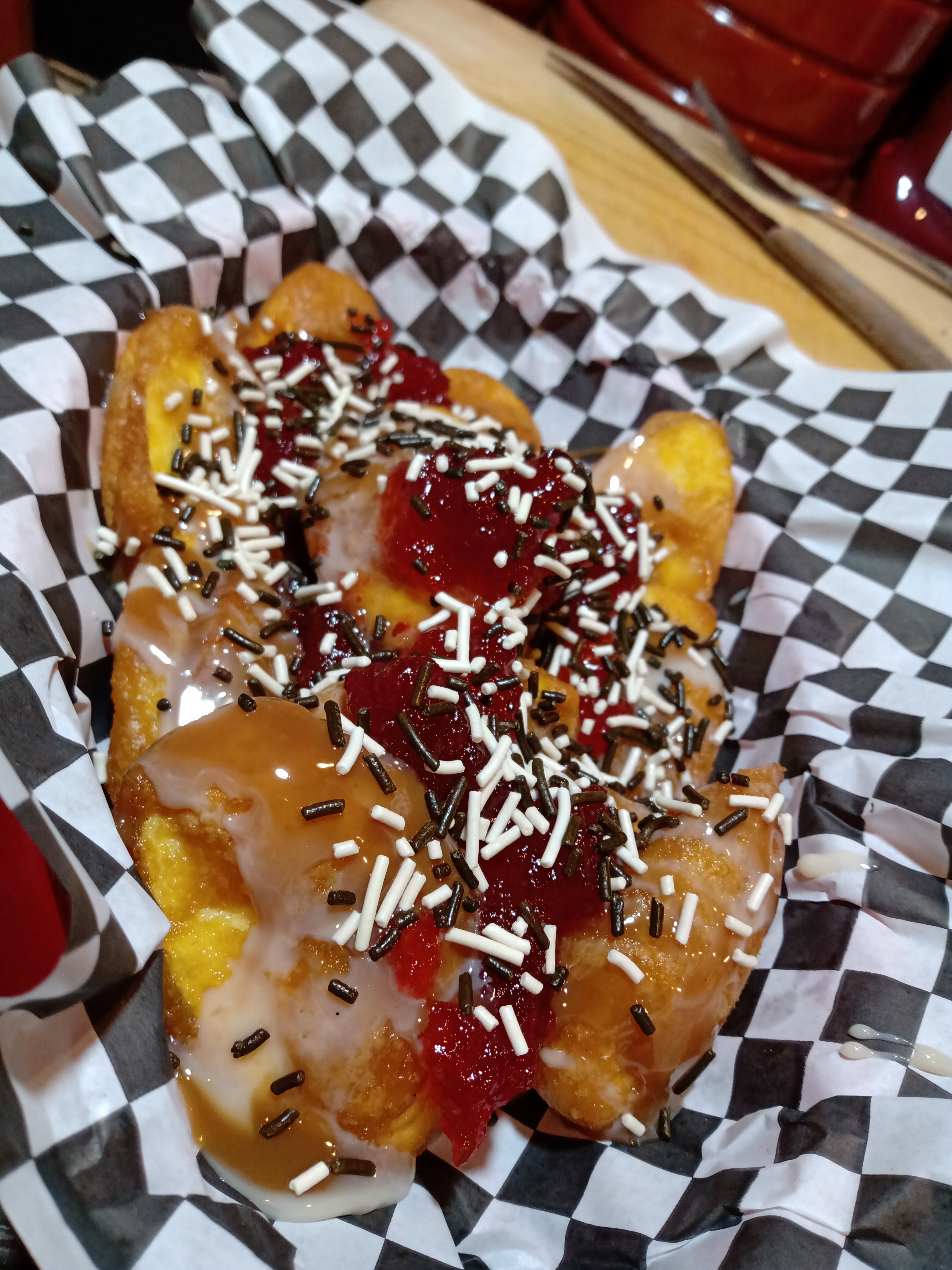 Alitas "El Tío Deadpool" image 10