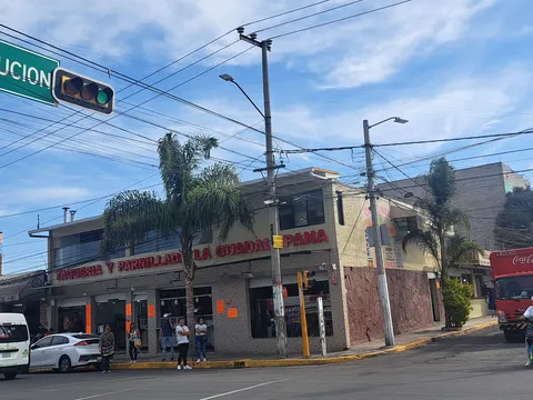Taquería Y Parrillada La Guadalupana image 1