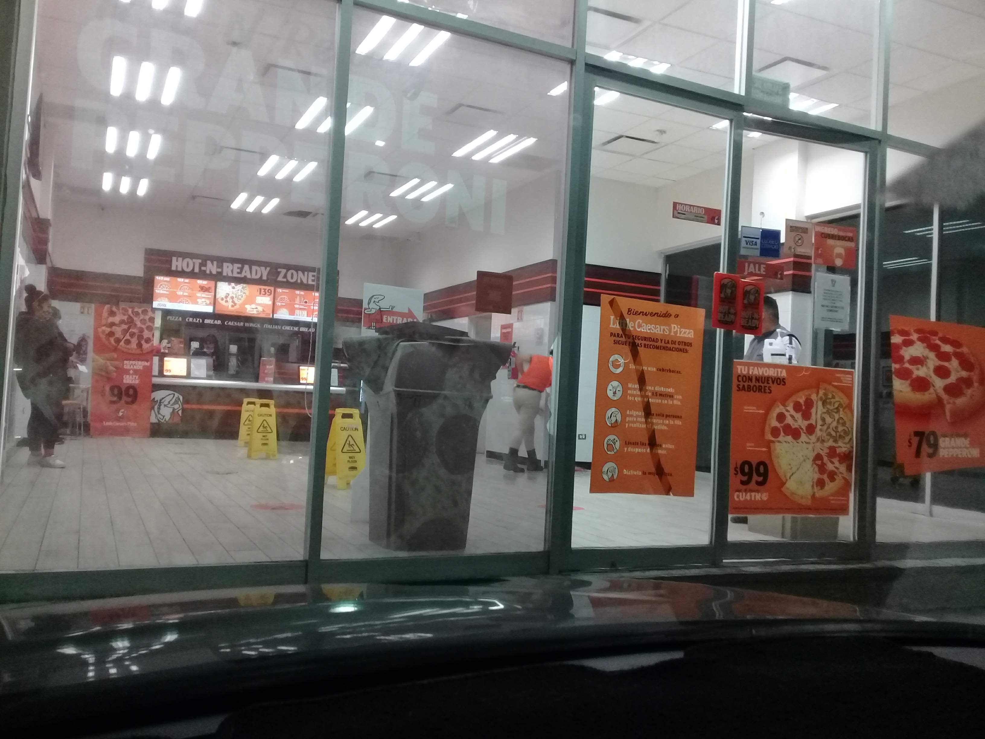 Little Caesars Pizza image 9