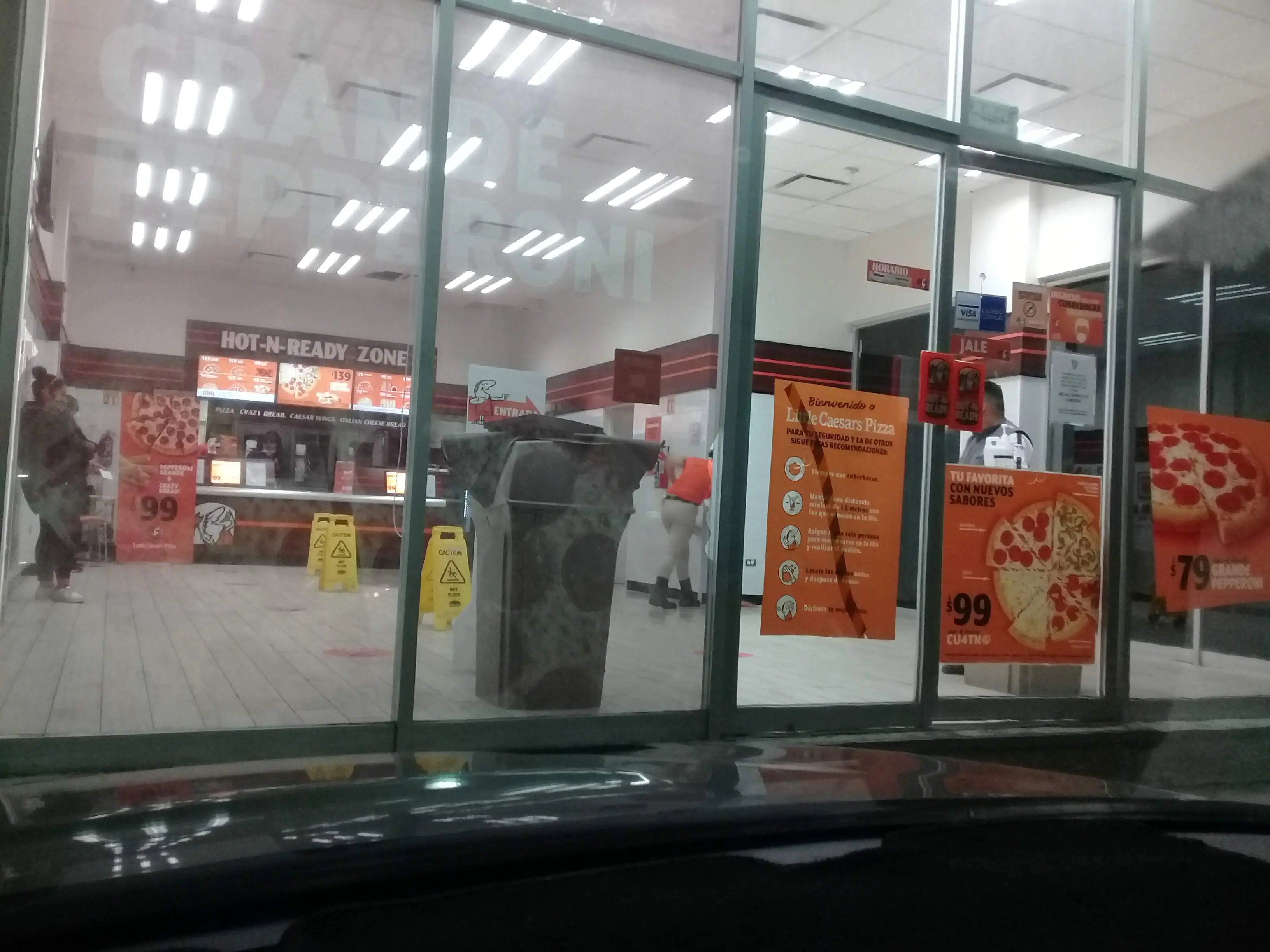 Little Caesars Pizza image 9